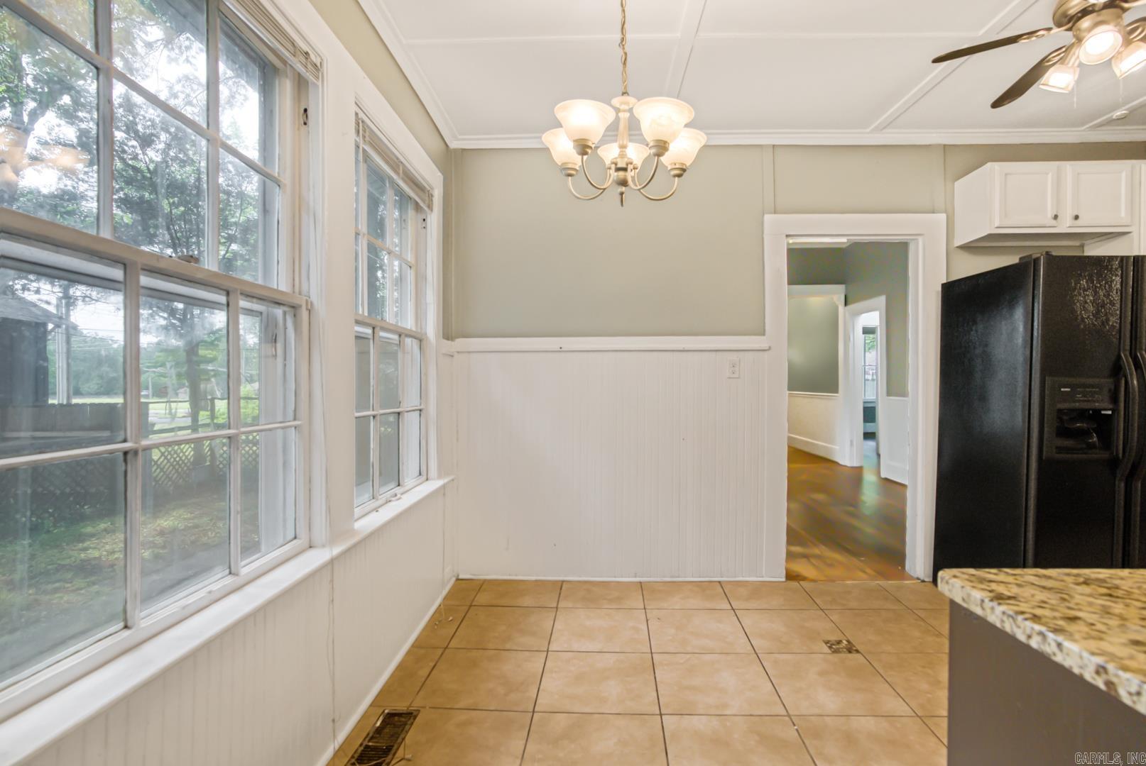 ORIGINAL TOWN-BRYANT - Residential