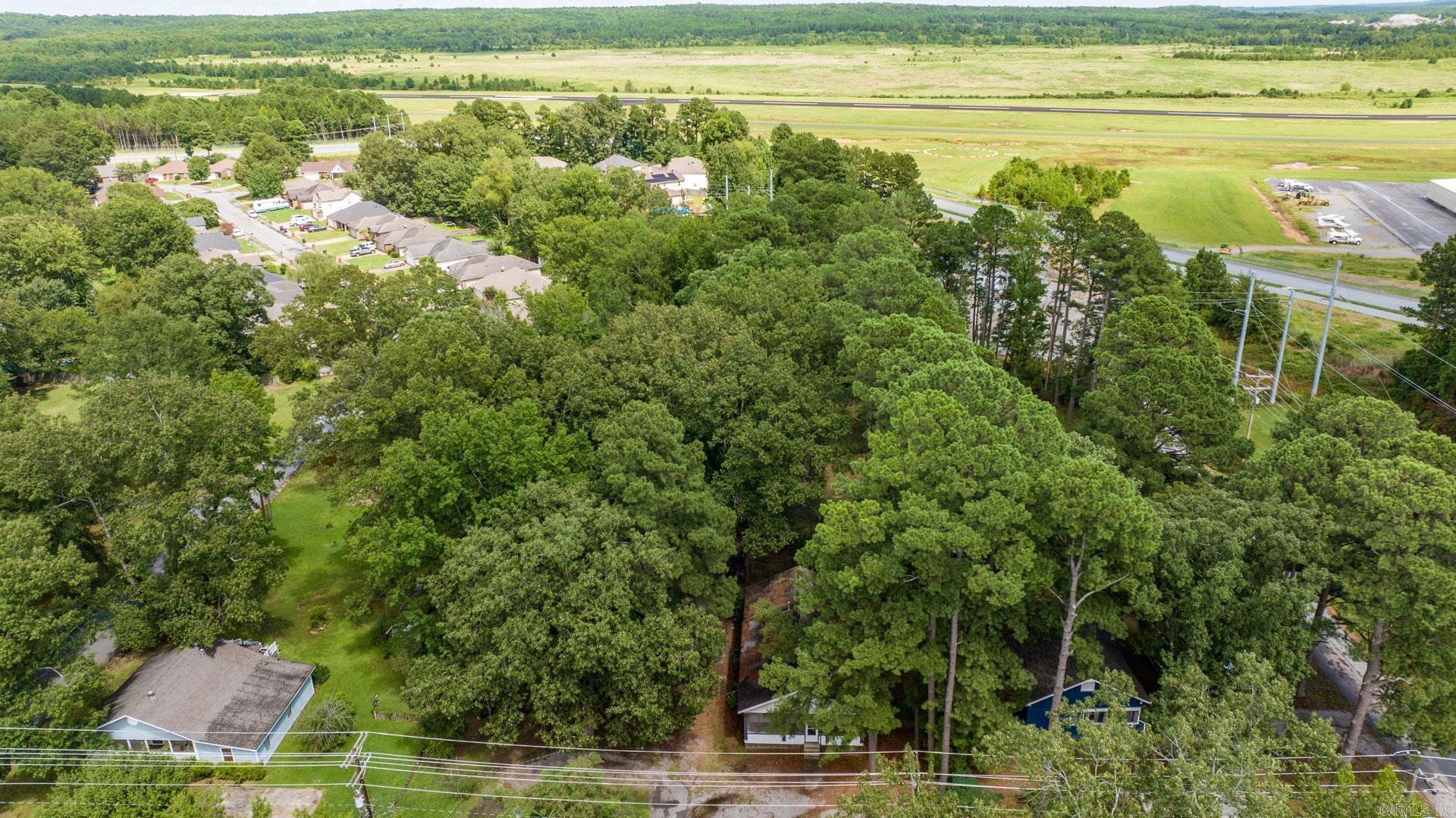 ORIGINAL TOWN-BRYANT - Residential