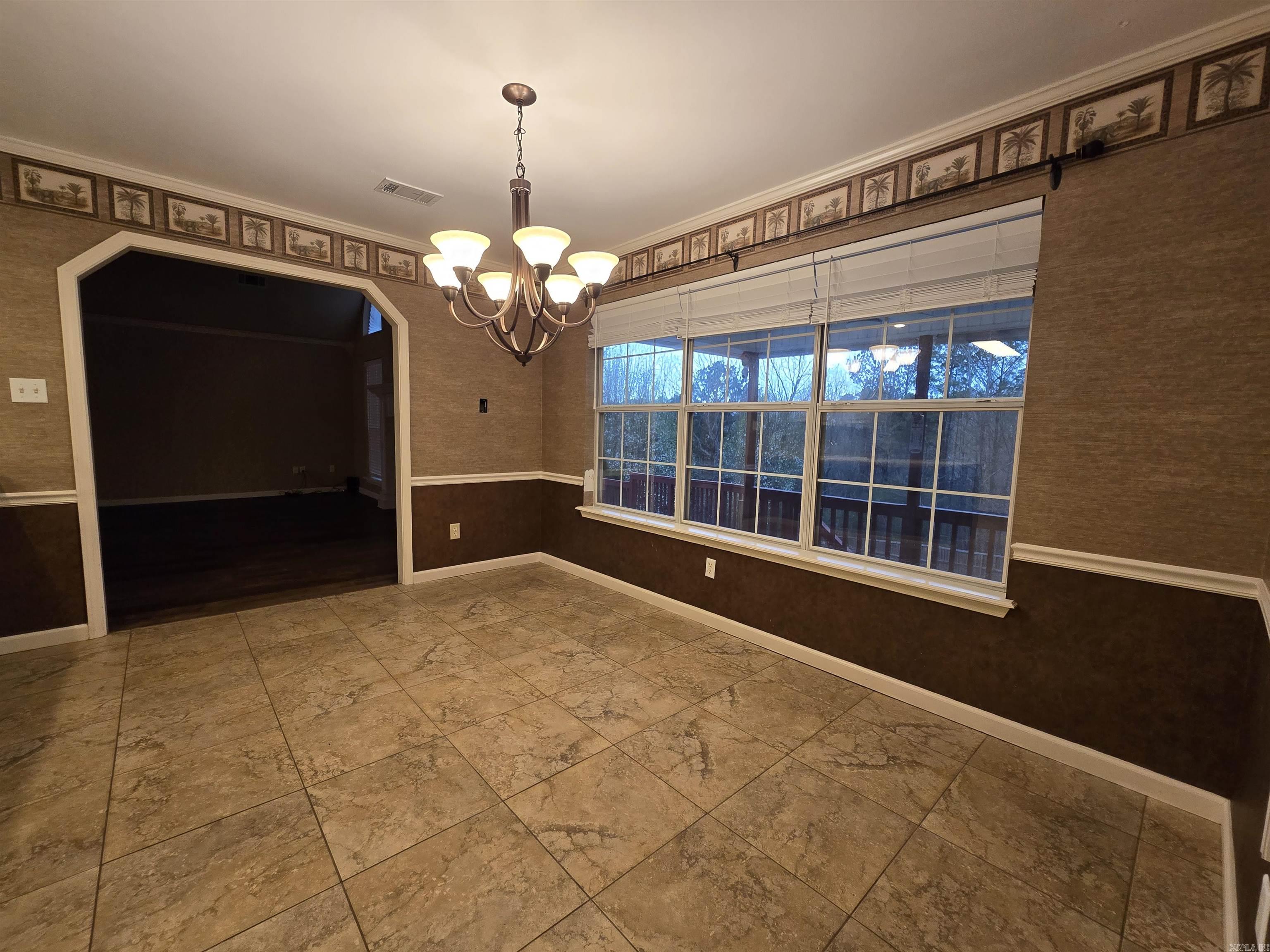 RIVER OAKS - Residential