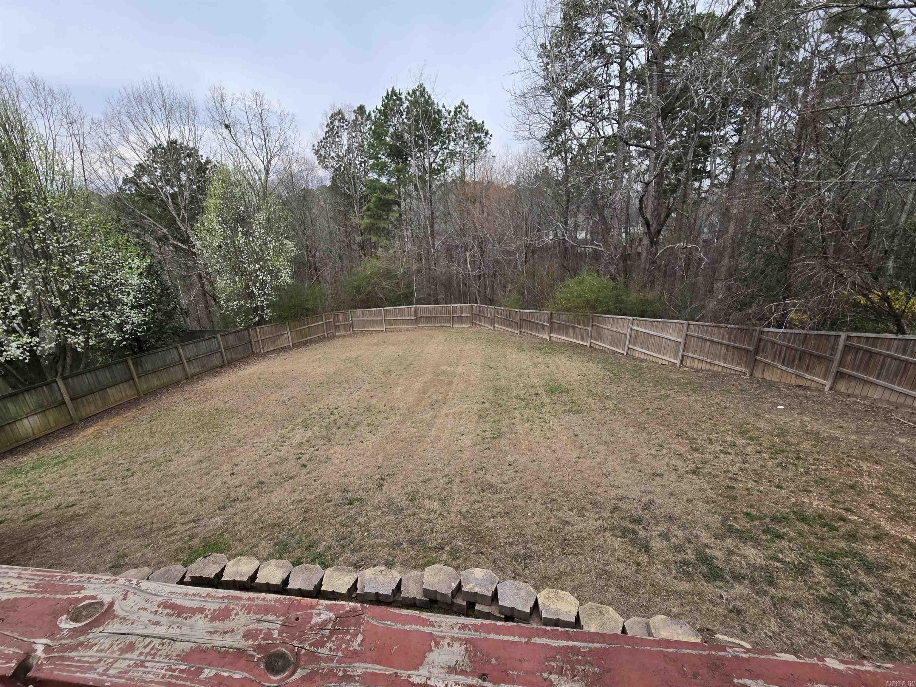 RIVER OAKS - Residential