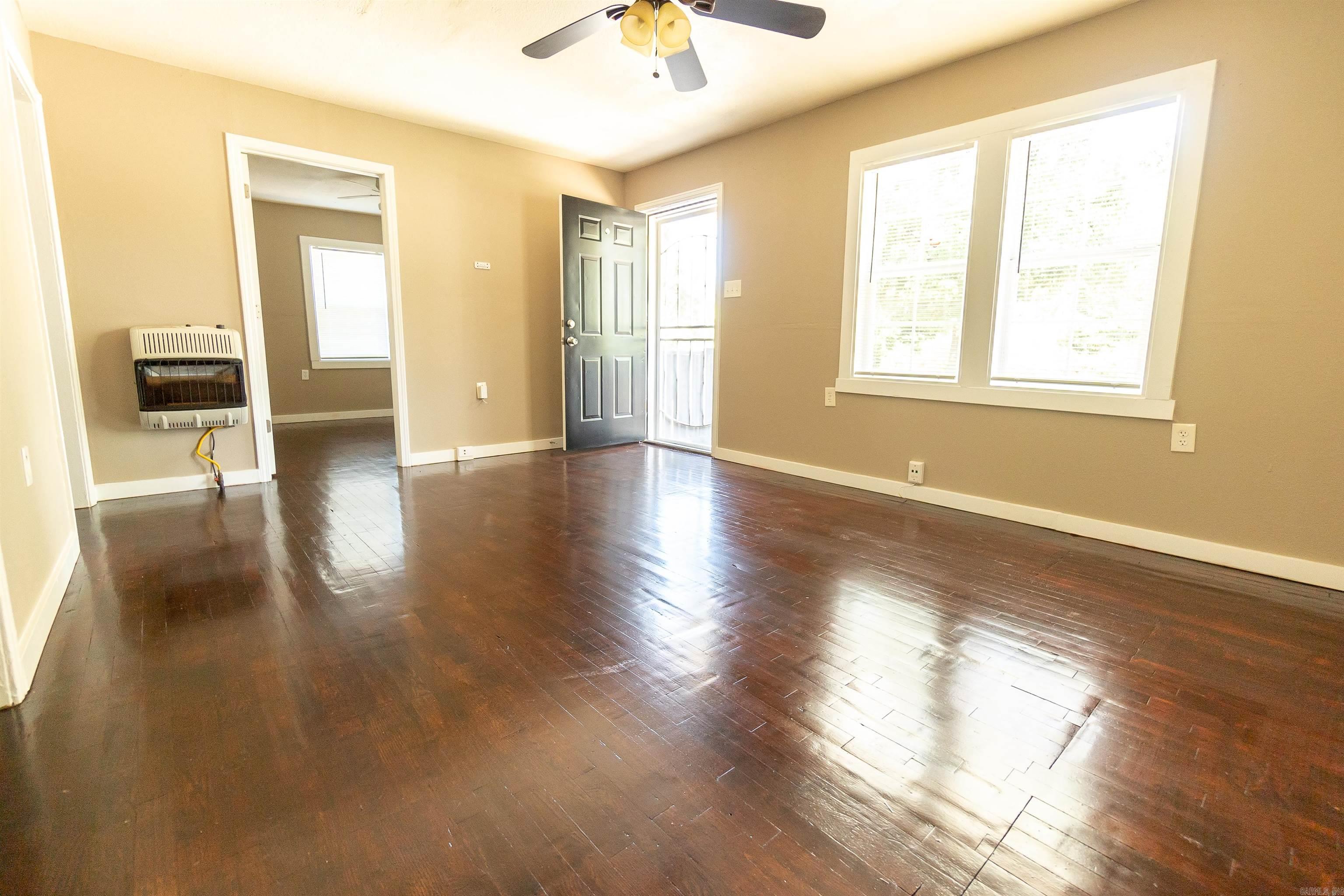 BARROW JOHN - Residential