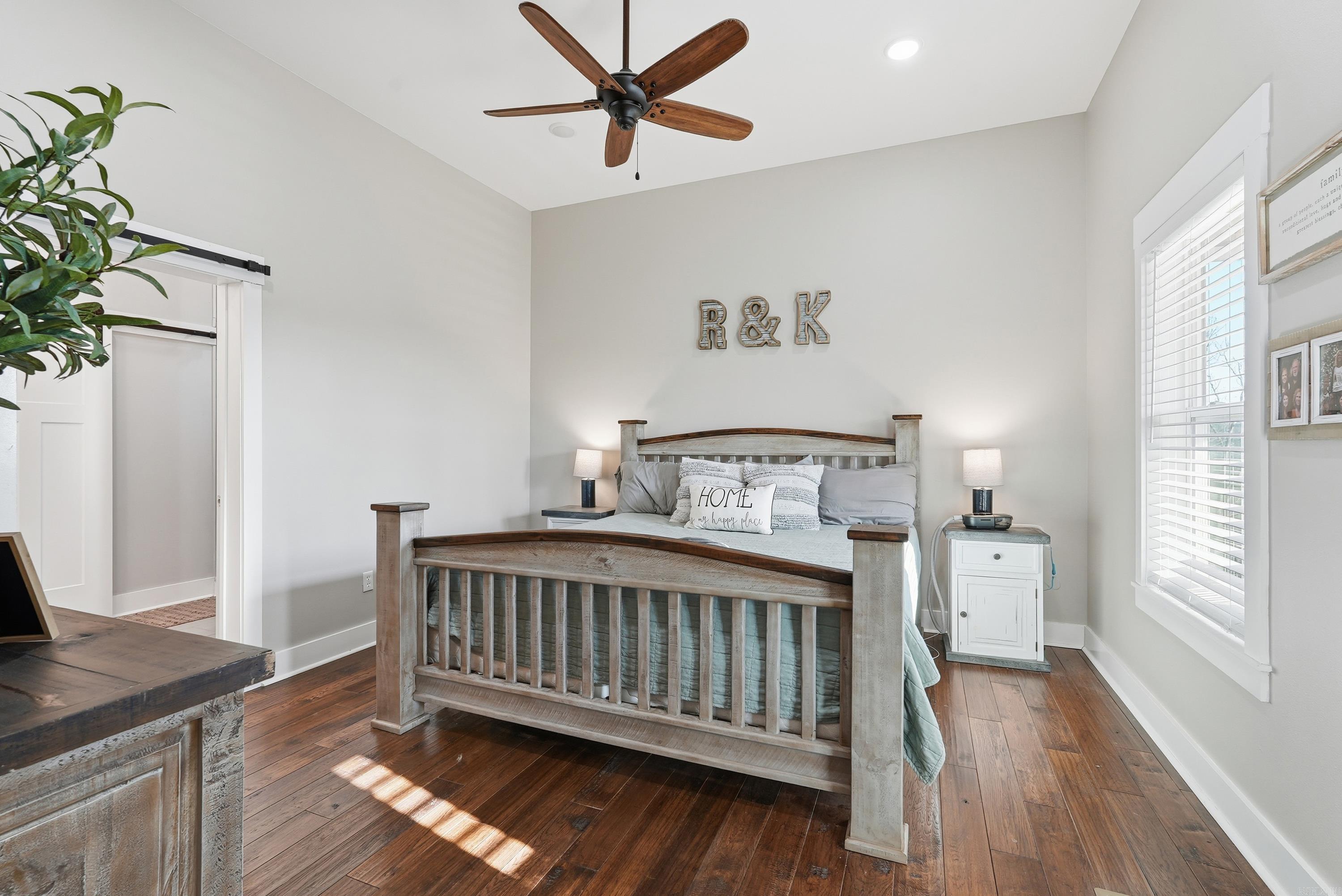 Watersedge Estates - Residential