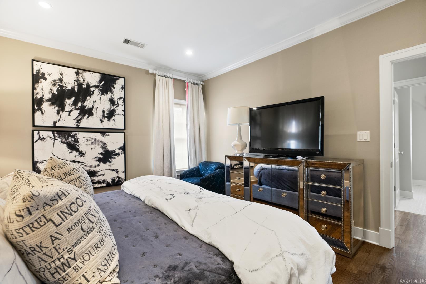 FOREST HEIGHTS PLACE - Residential