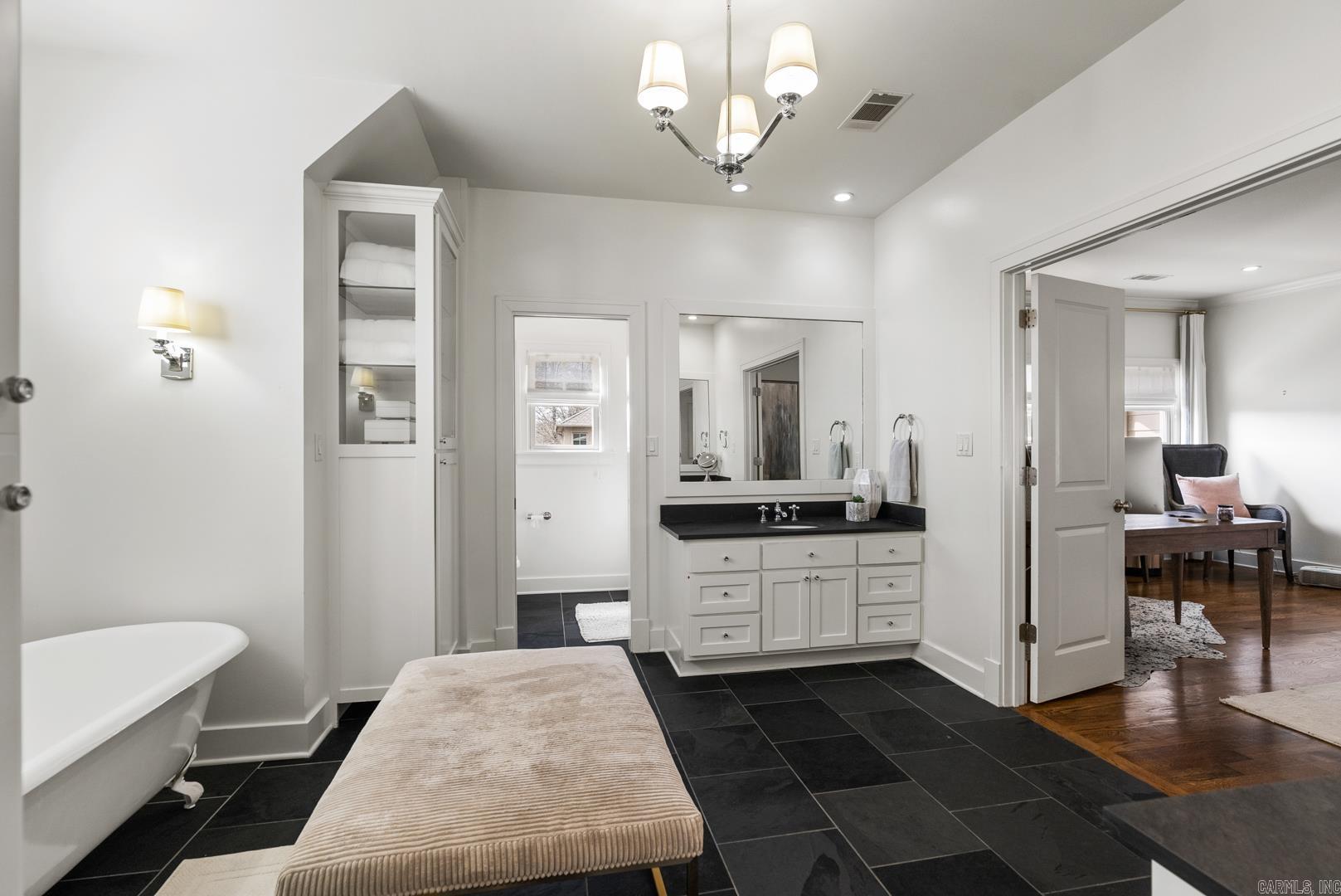 FOREST HEIGHTS PLACE - Residential