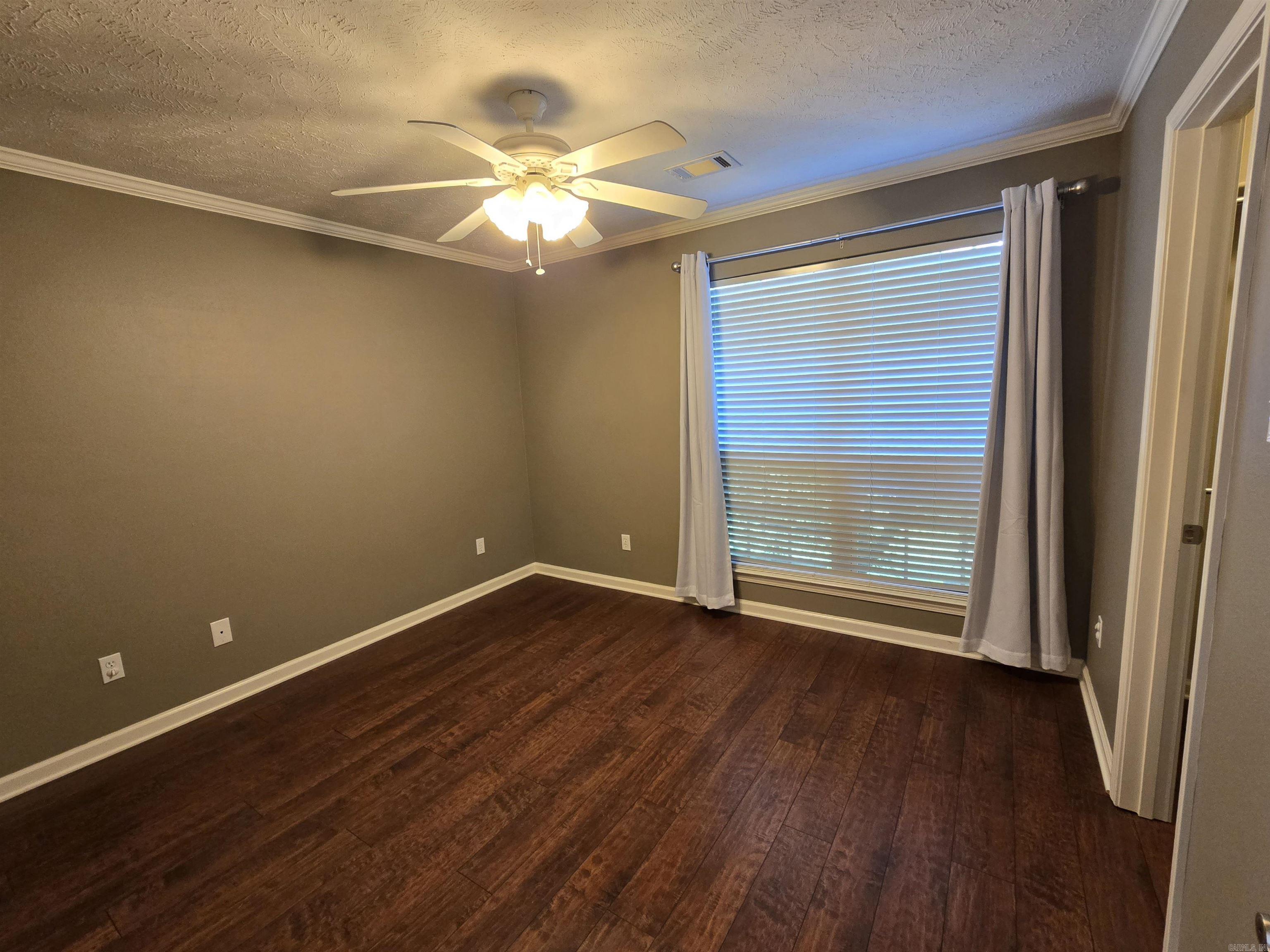 WEATHERING HEIGHTS - Residential