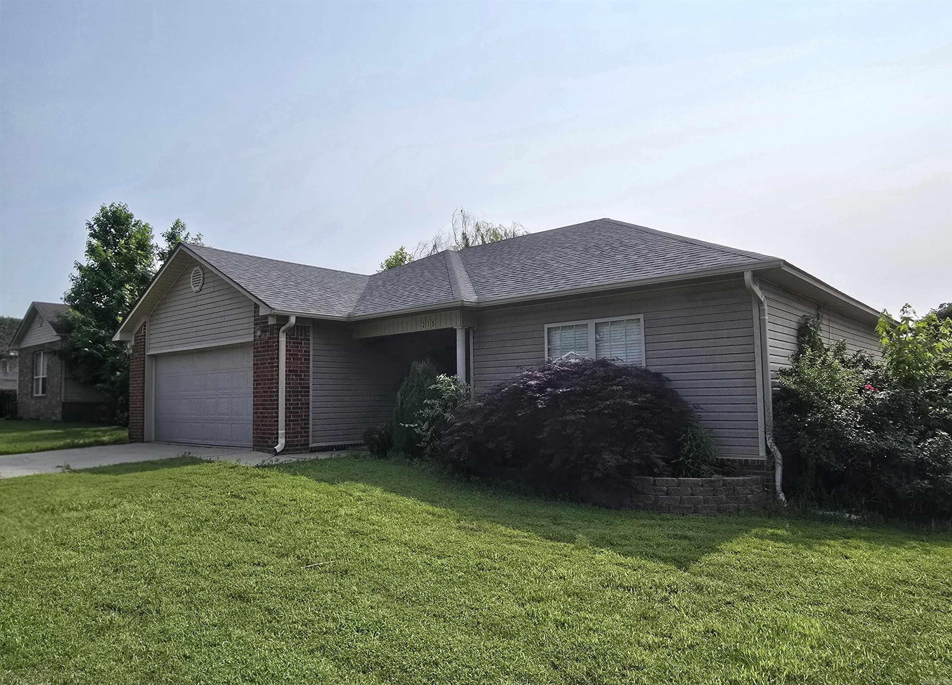 WEATHERING HEIGHTS - Residential