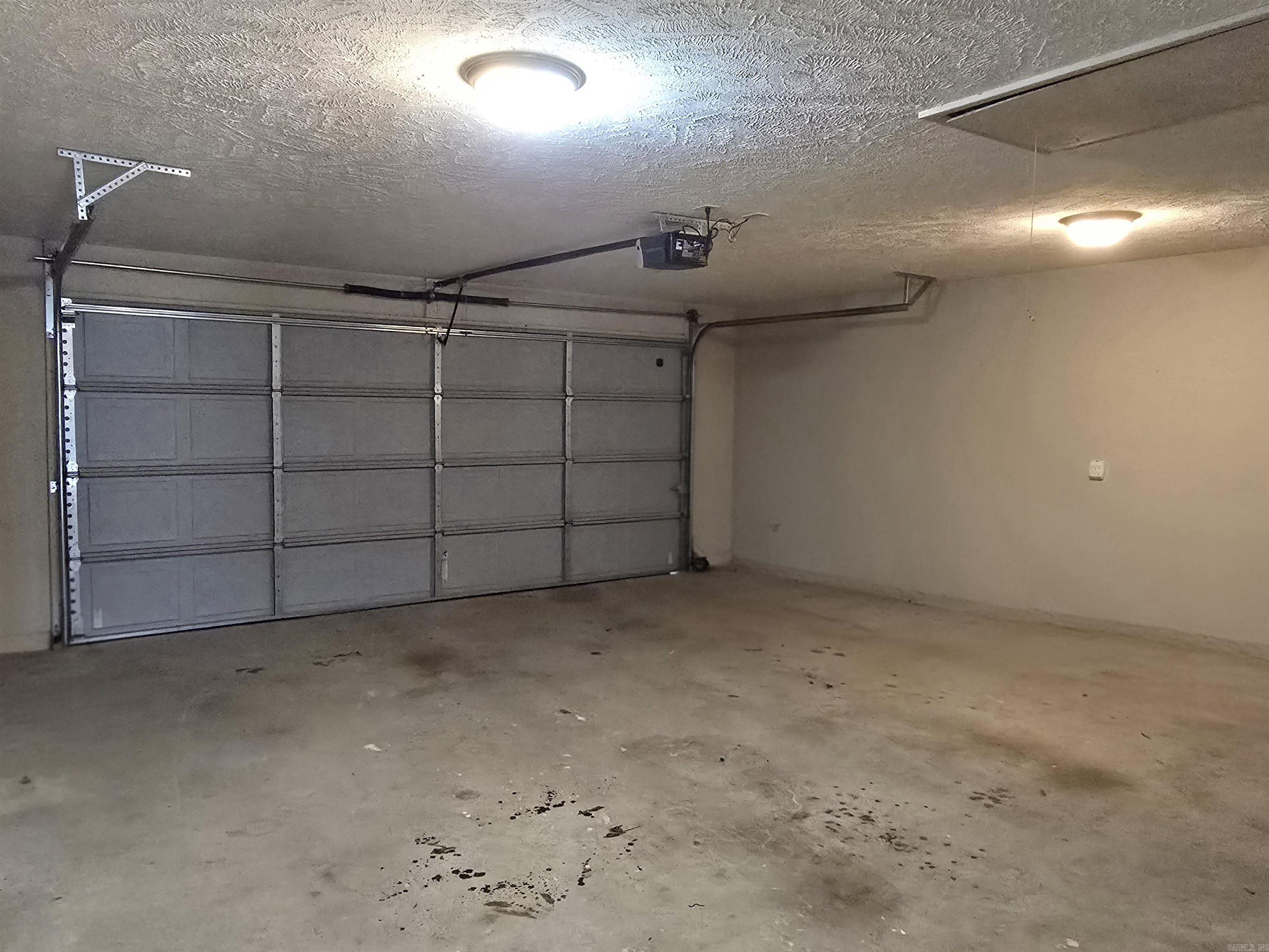 WEATHERING HEIGHTS - Residential