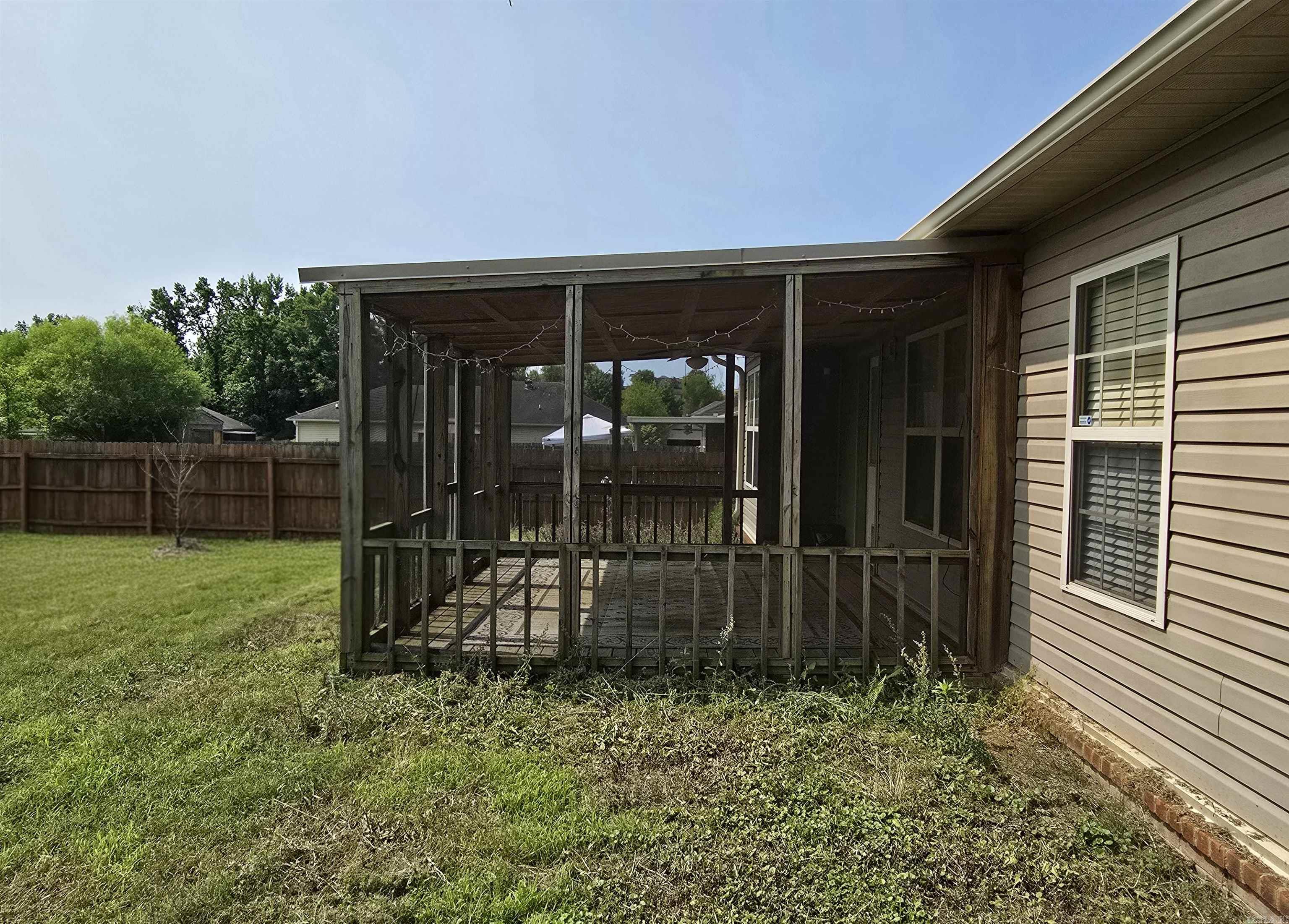 WEATHERING HEIGHTS - Residential