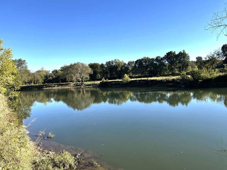 Lot on Spring River.