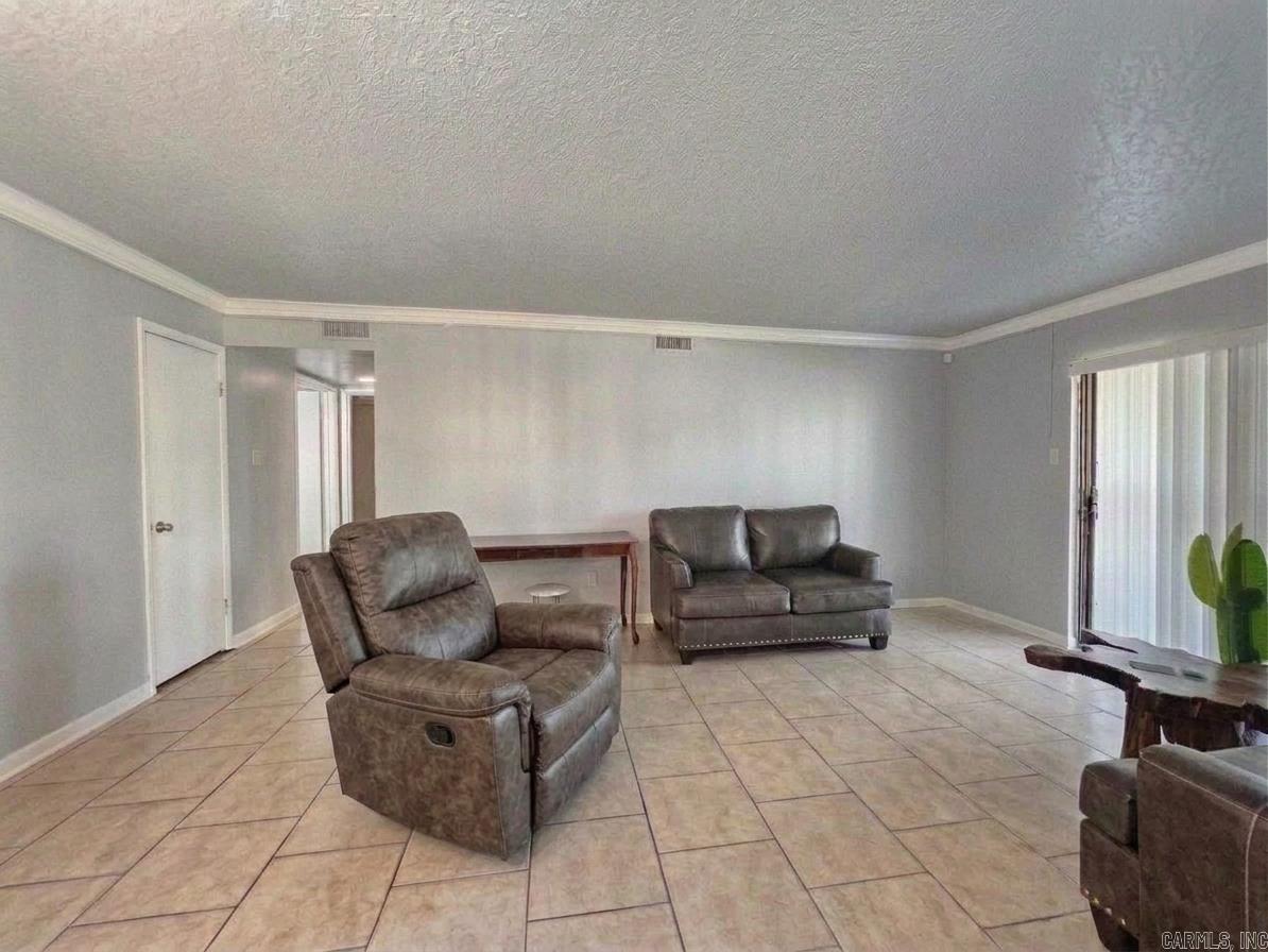 FOREST EDGE WEST CONDO HPR - Residential