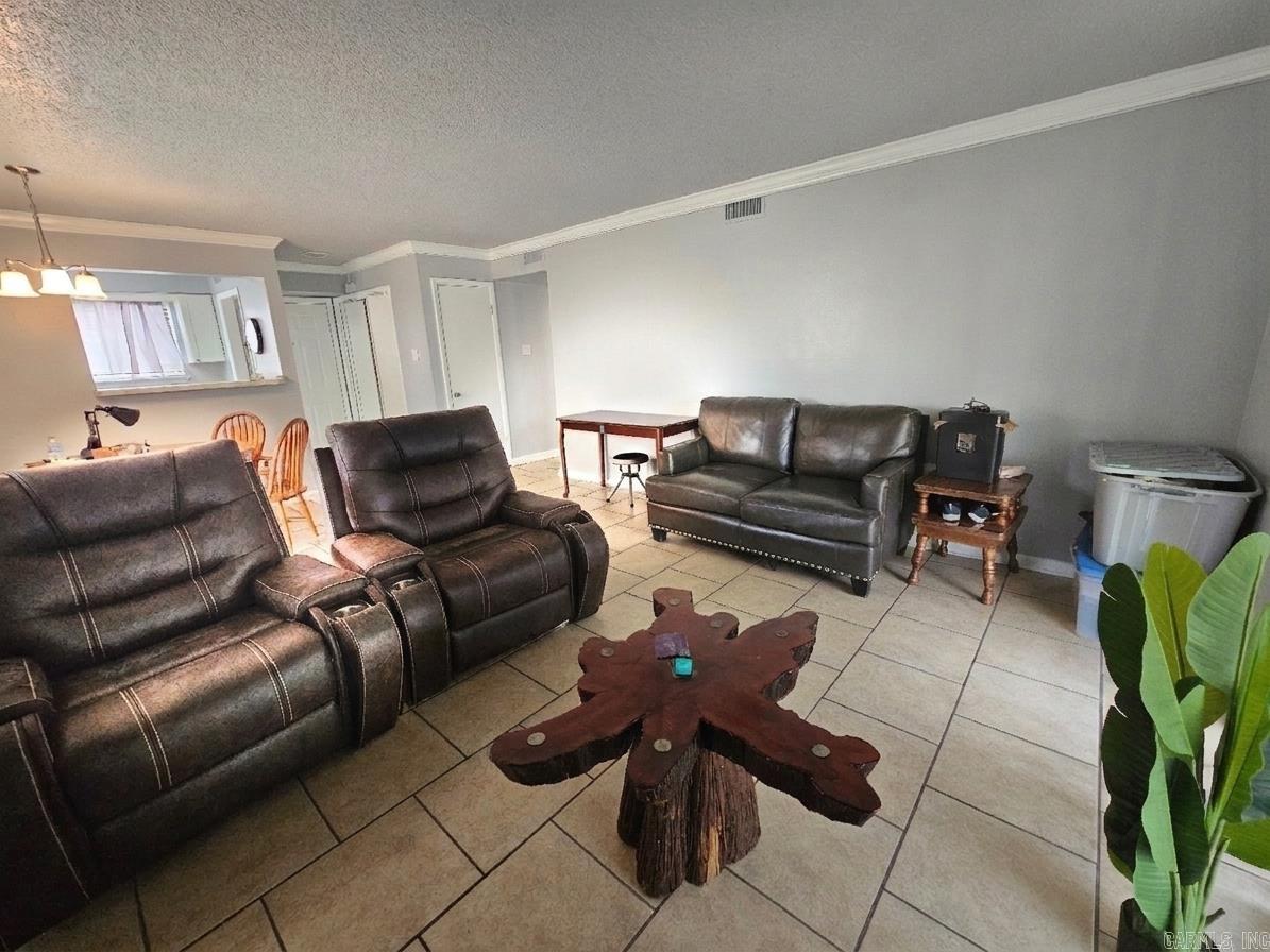 FOREST EDGE WEST CONDO HPR - Residential