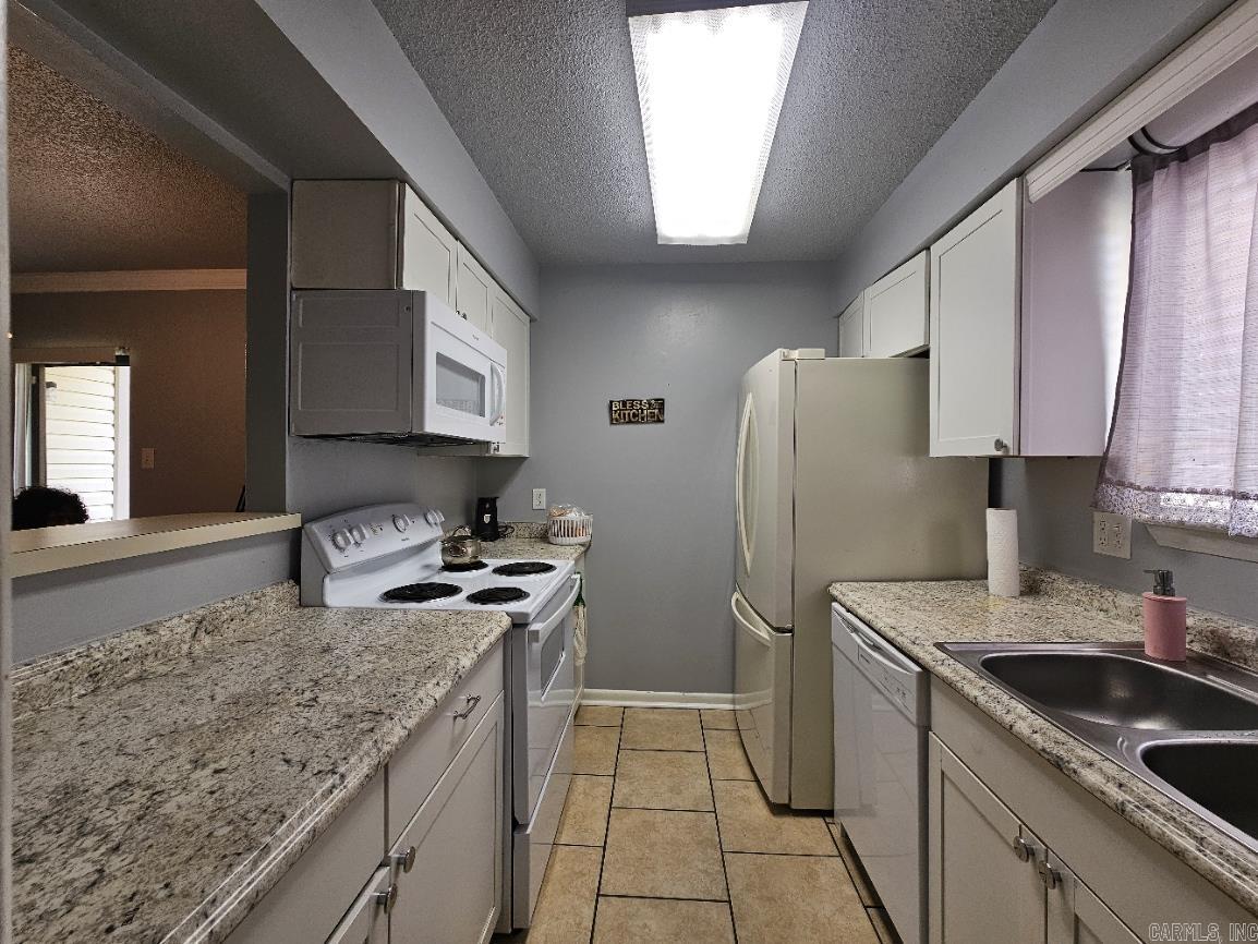 FOREST EDGE WEST CONDO HPR - Residential