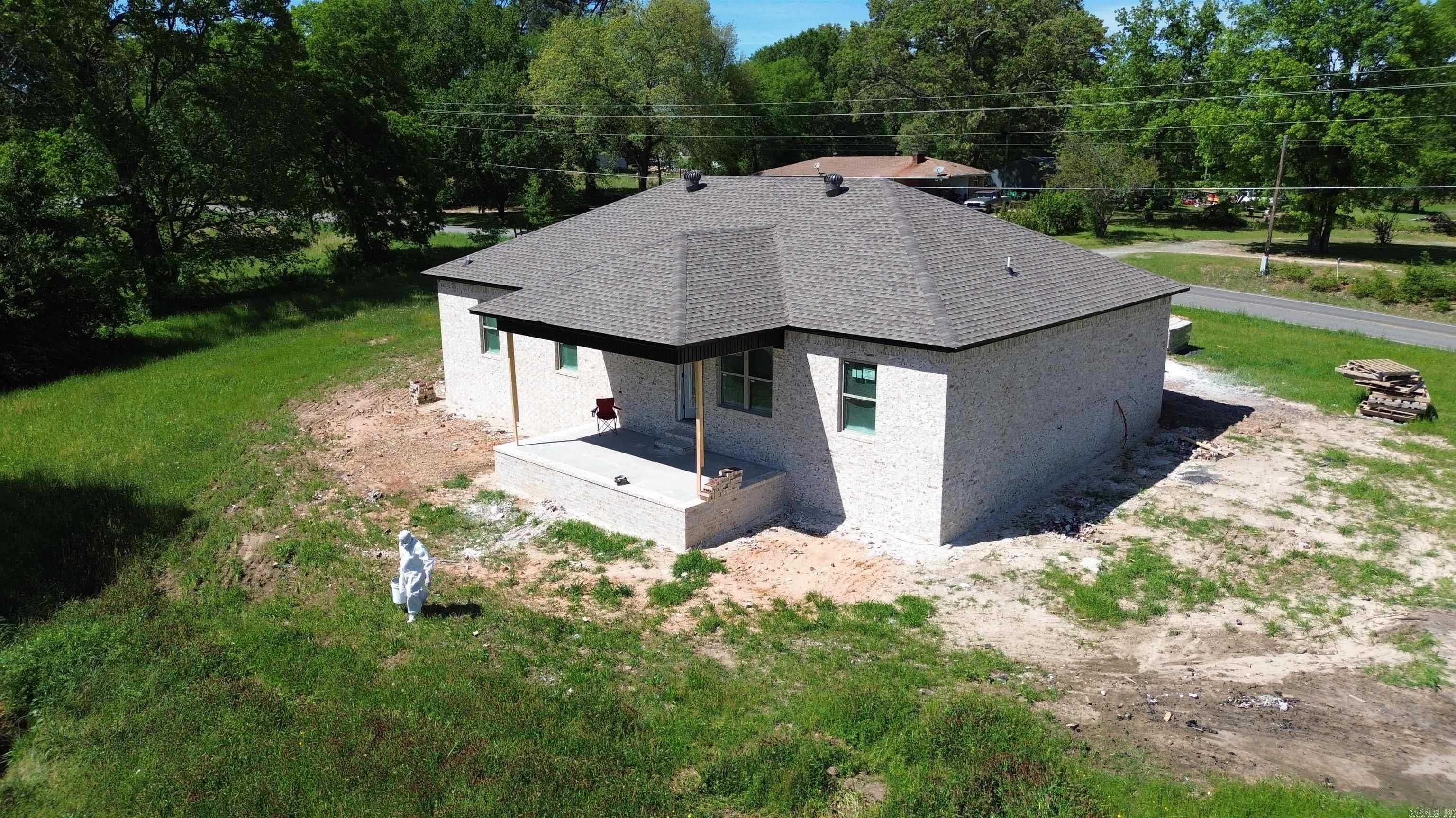 VALLEY BROOK ESTATES - Residential