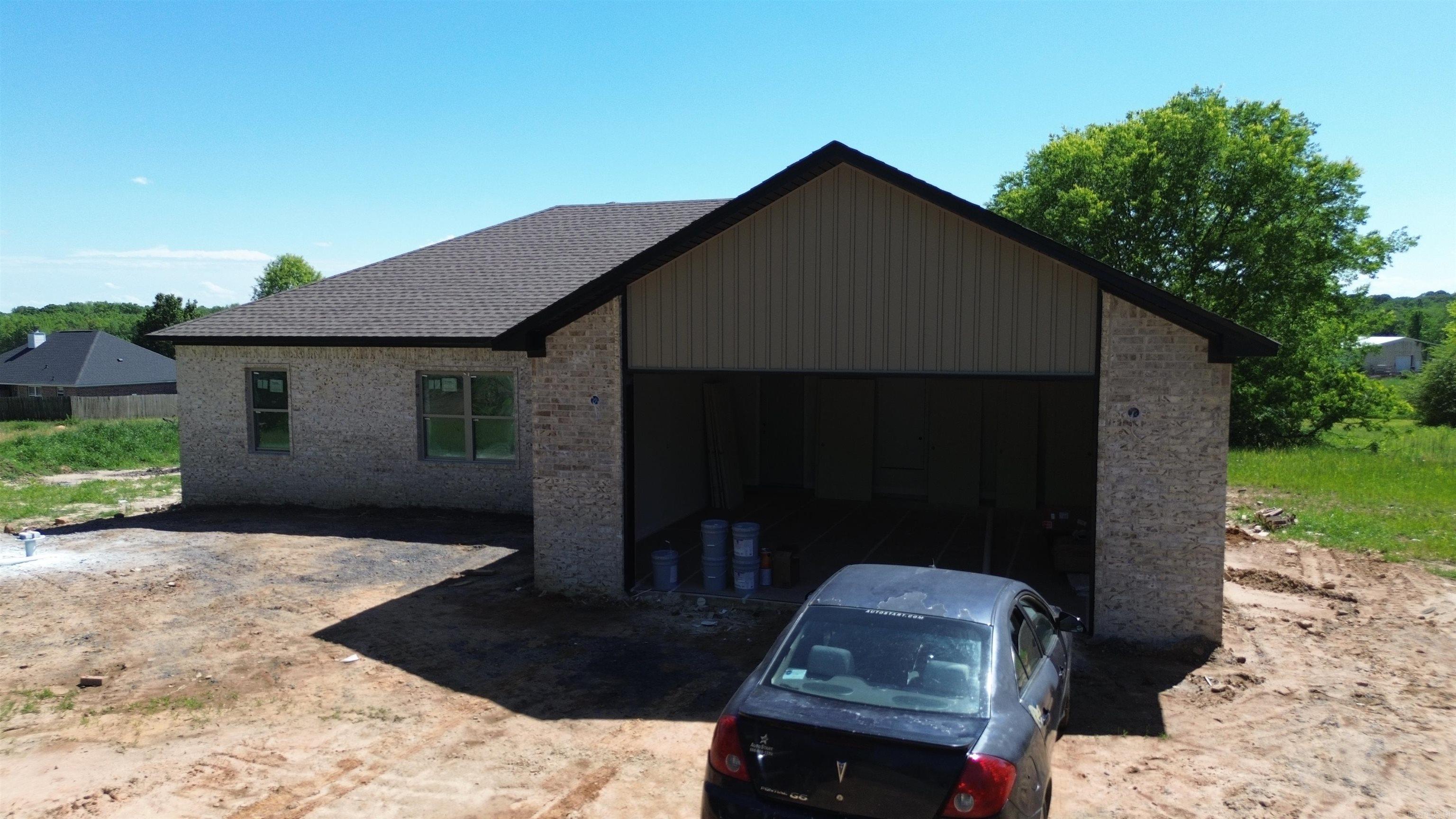 VALLEY BROOK ESTATES - Residential