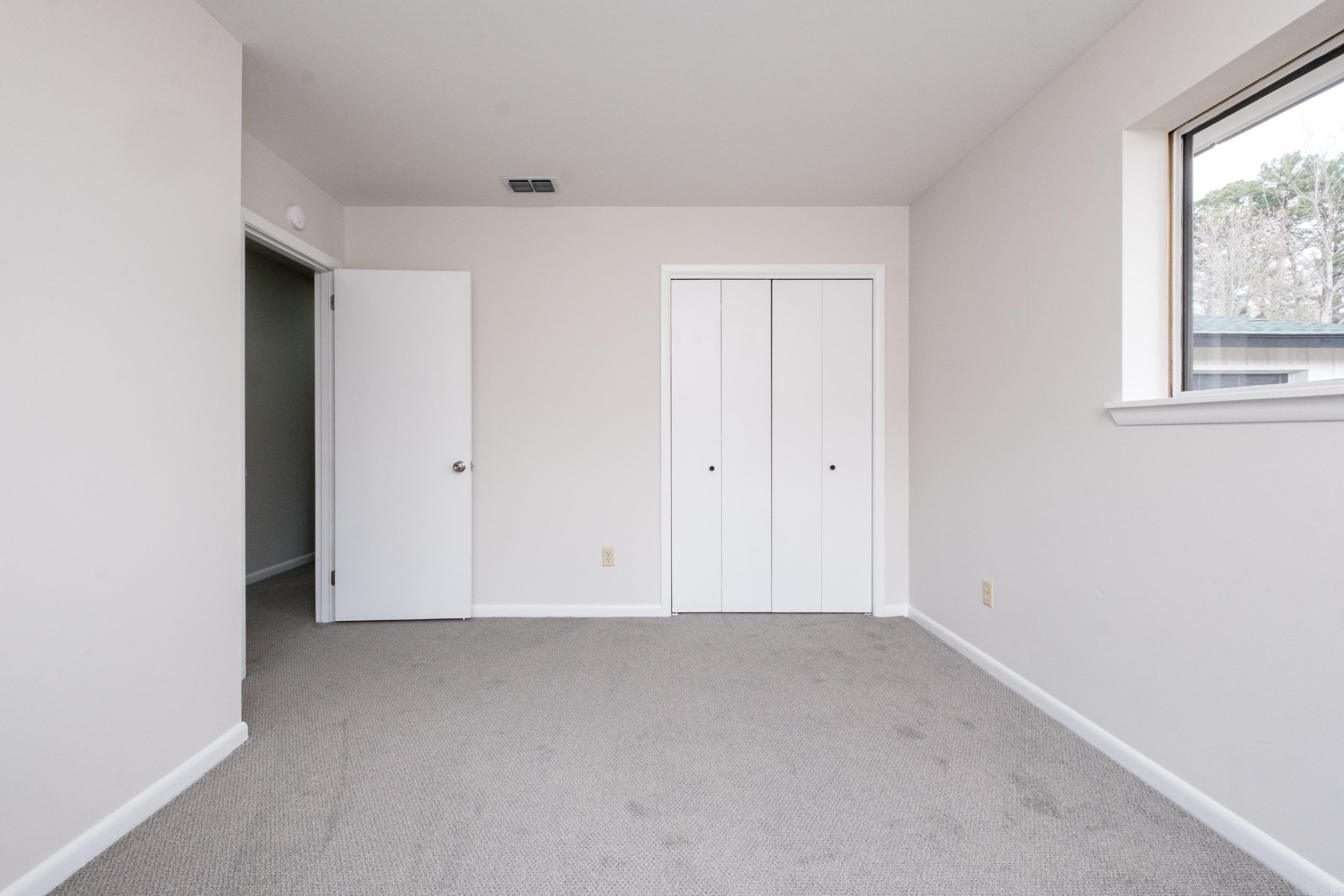 STURBRIDGE - Residential