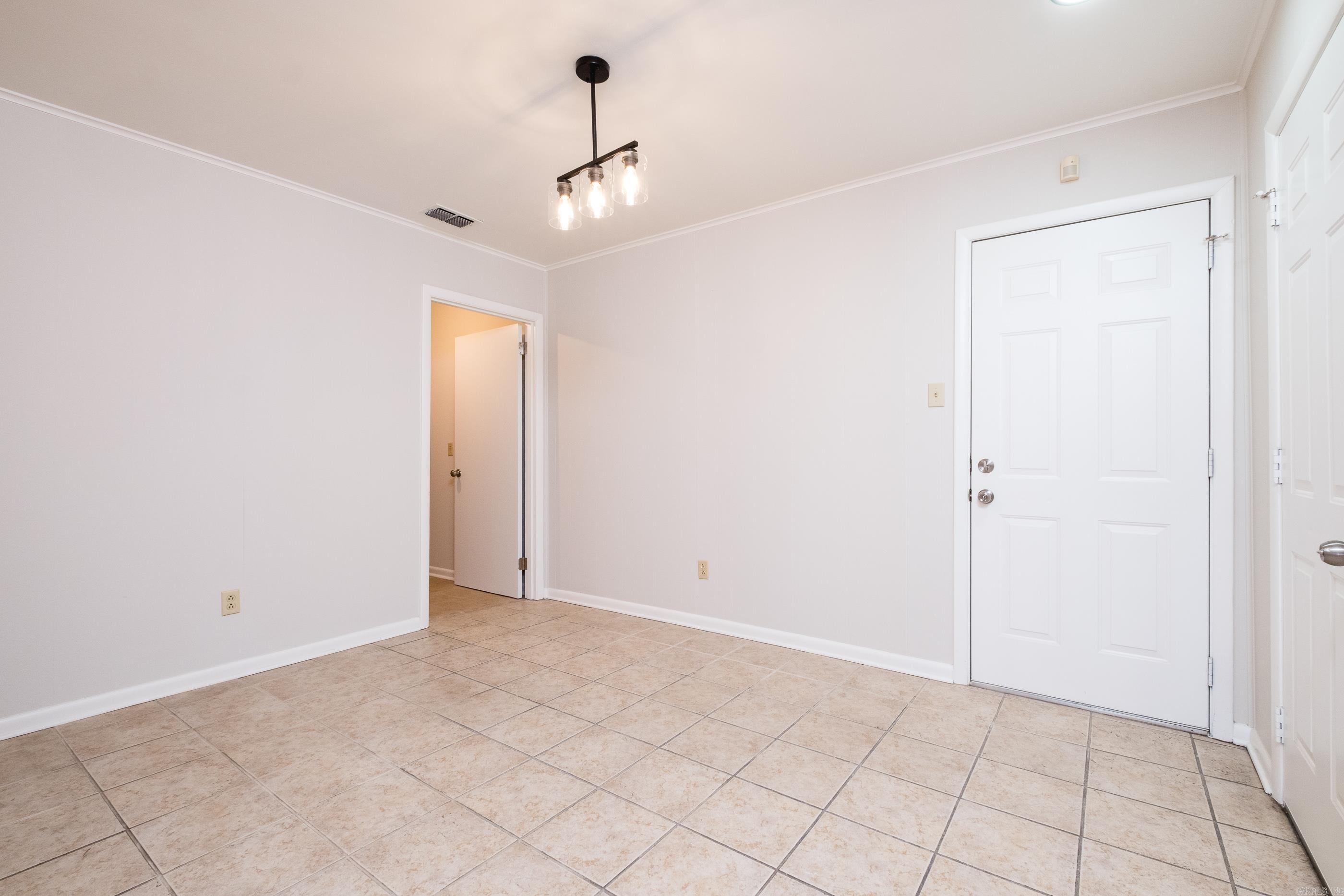 STURBRIDGE - Residential