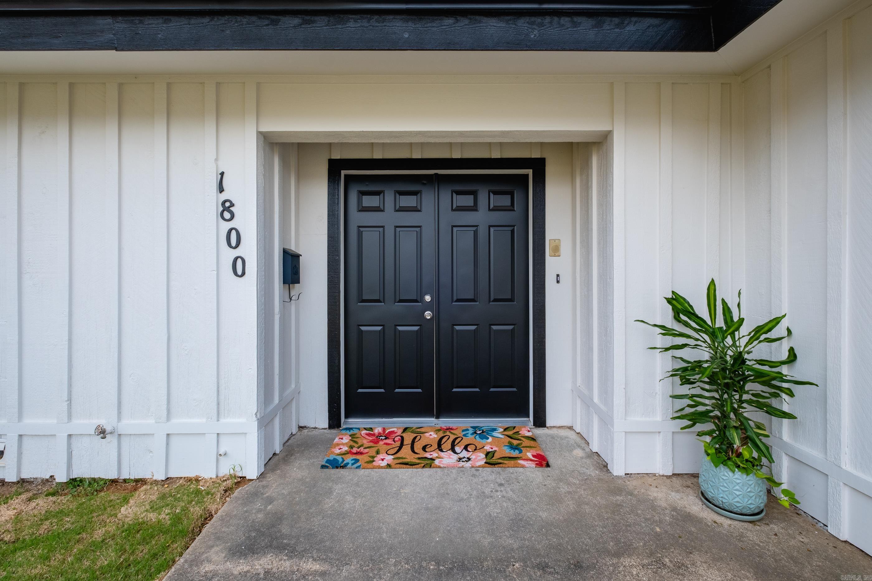 STURBRIDGE - Residential