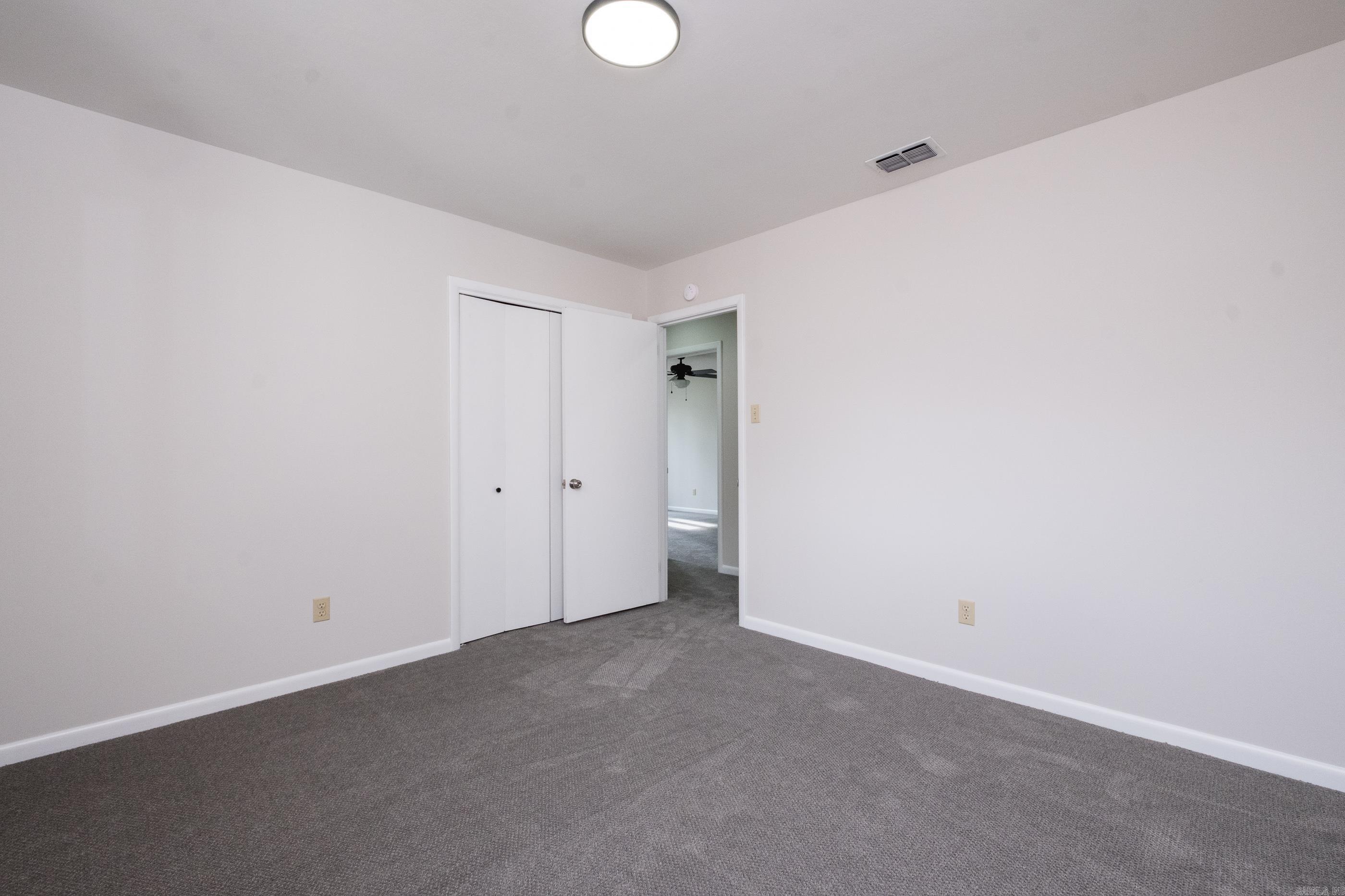 STURBRIDGE - Residential