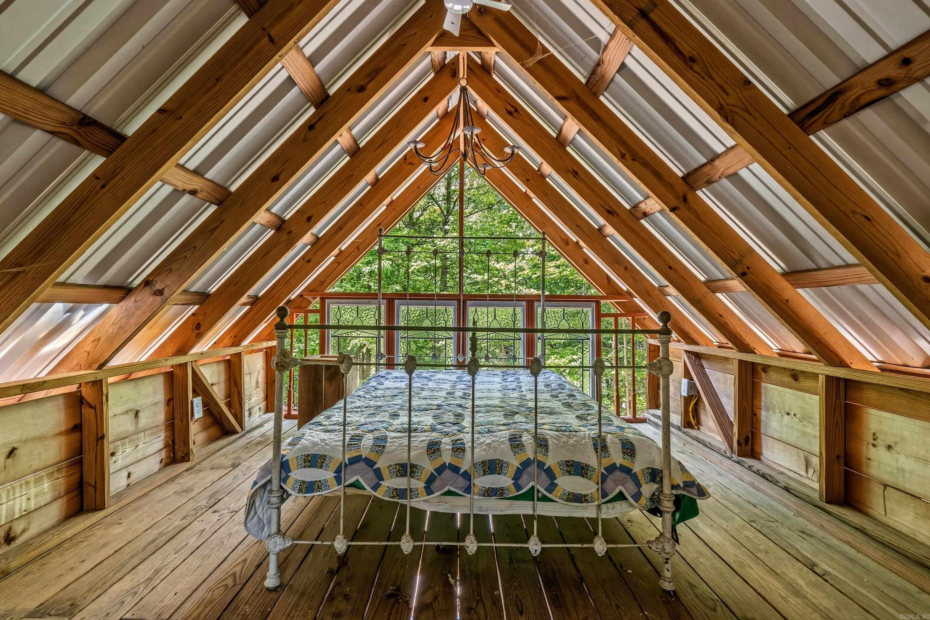 PEARCY, TOWN OF - Residential