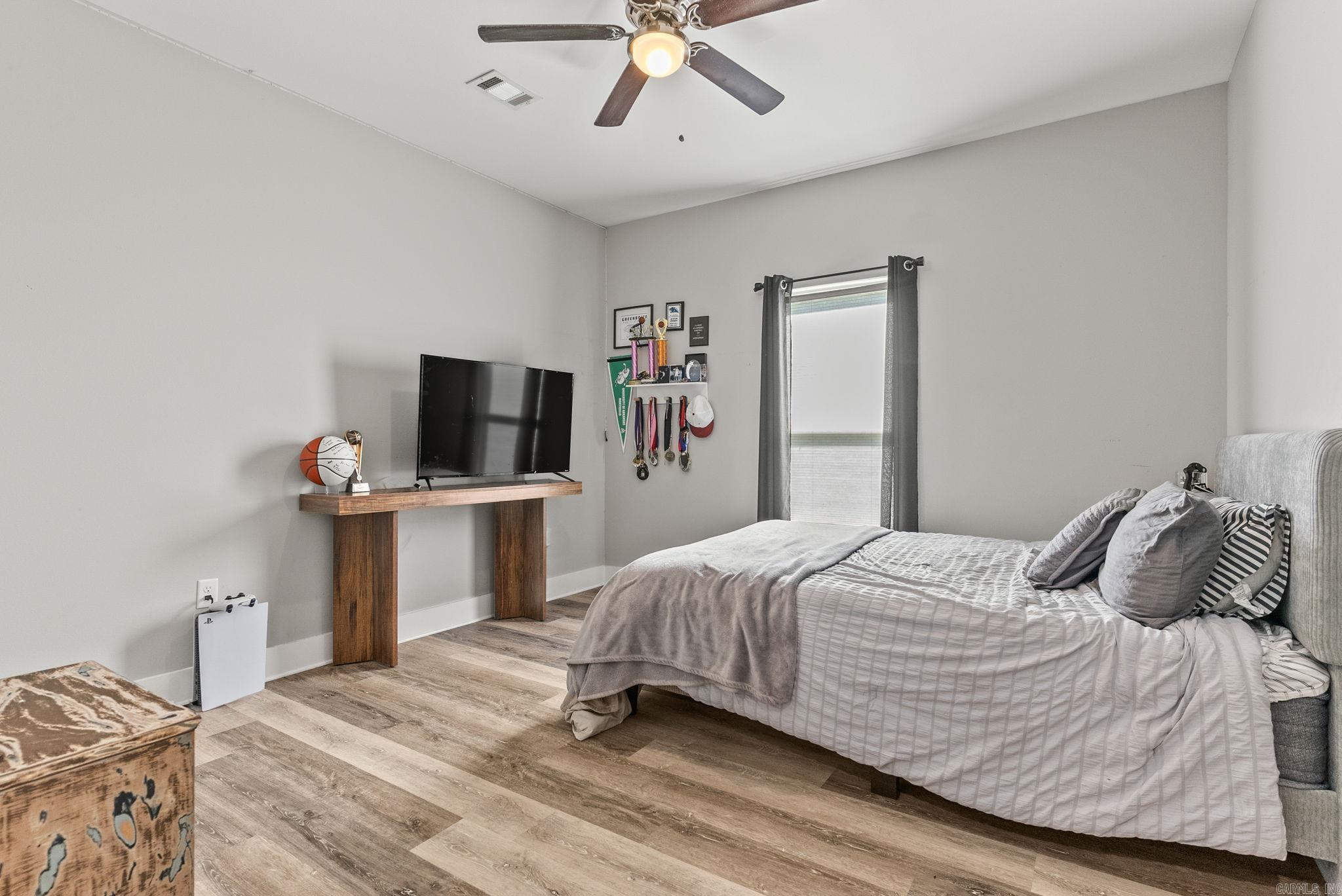 CANTEN COVE - Residential