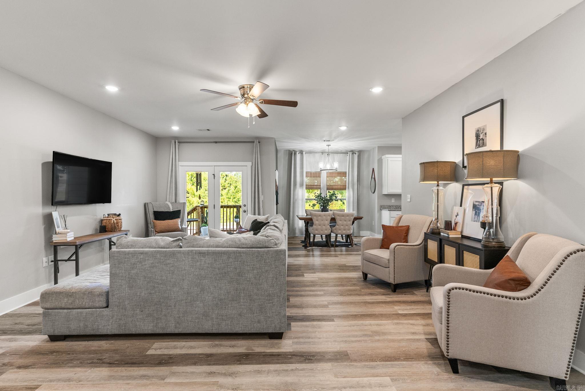 CANTEN COVE - Residential