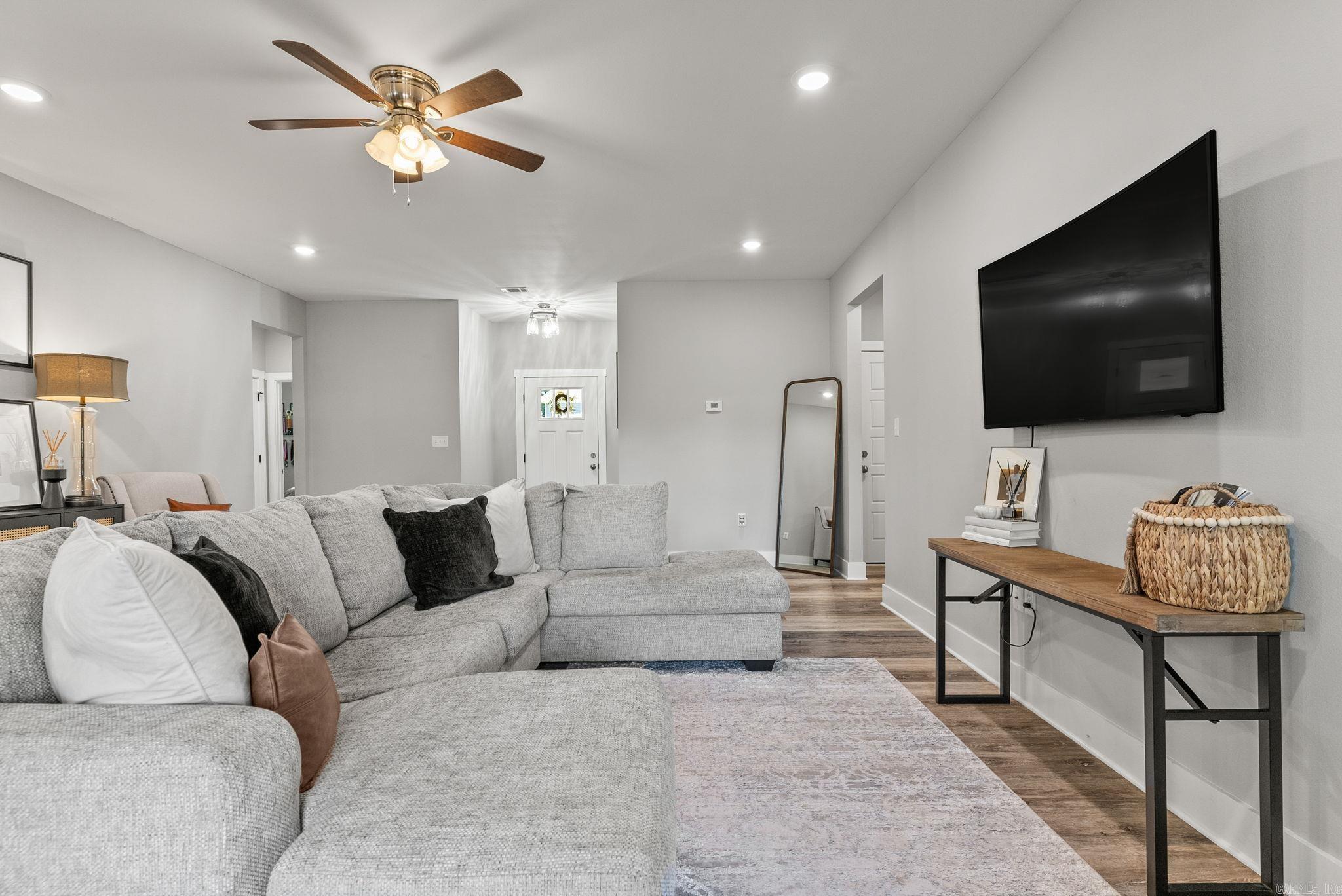 CANTEN COVE - Residential