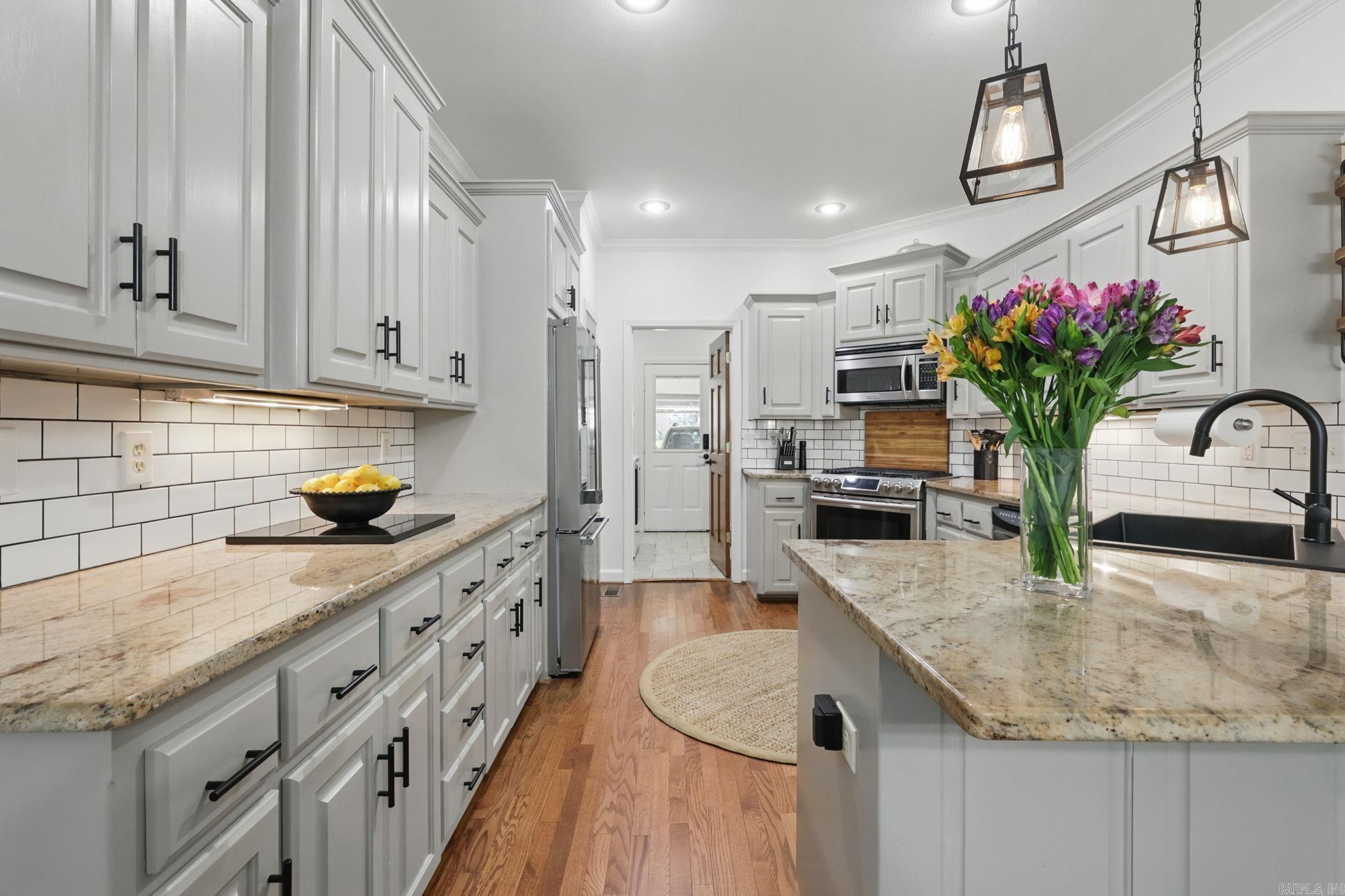 NORTHSHORE GARDENS - Residential