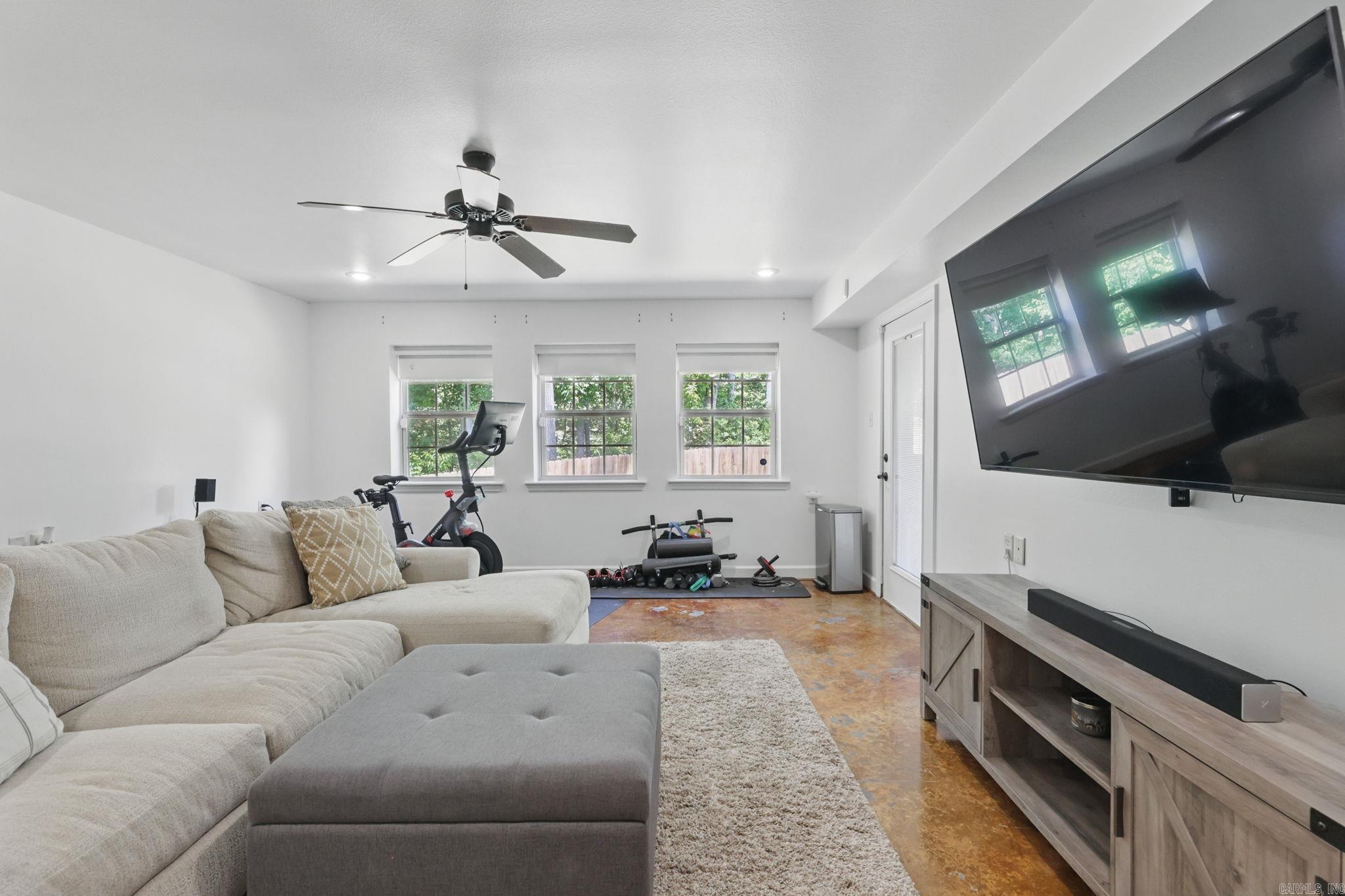 NORTHSHORE GARDENS - Residential