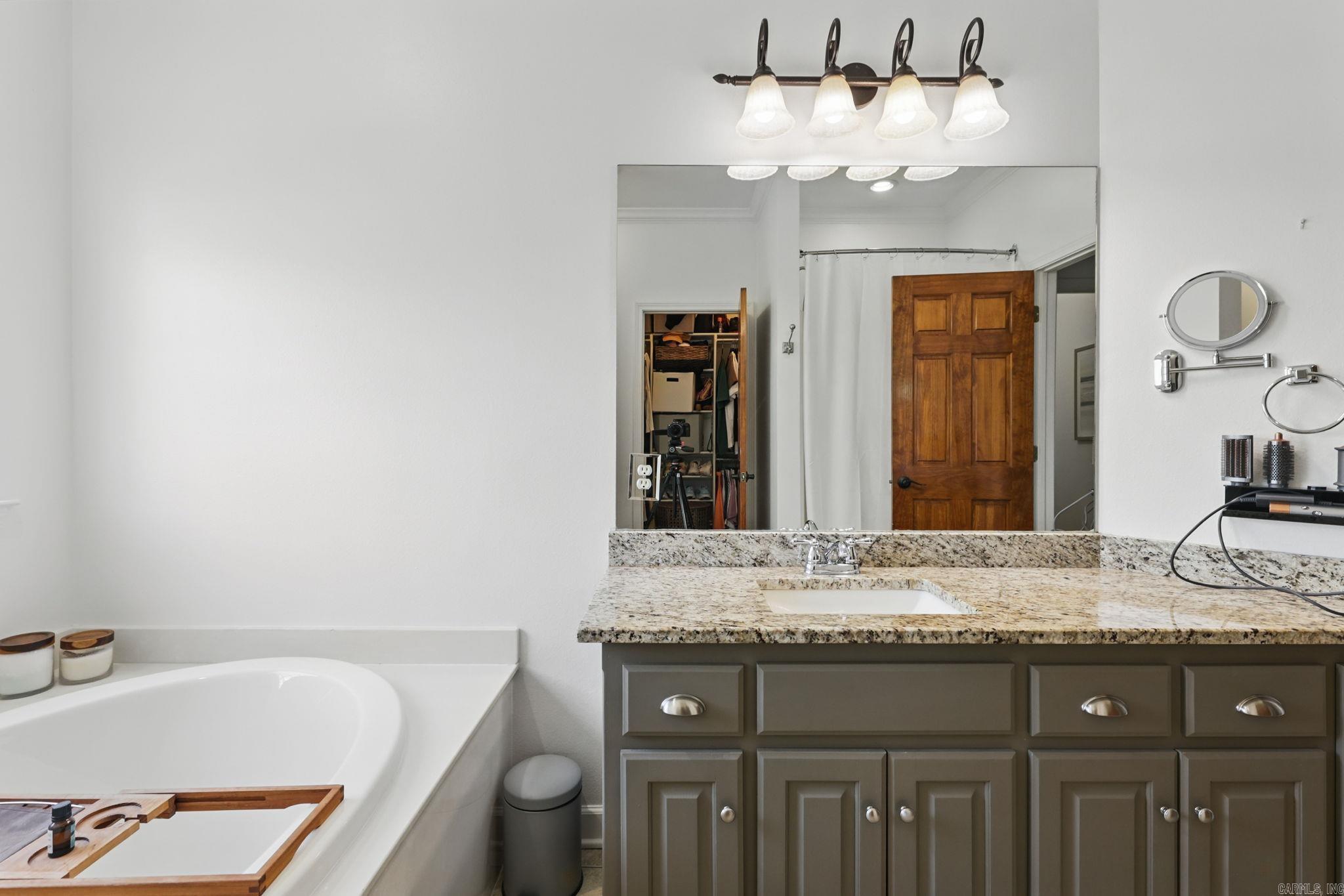 NORTHSHORE GARDENS - Residential