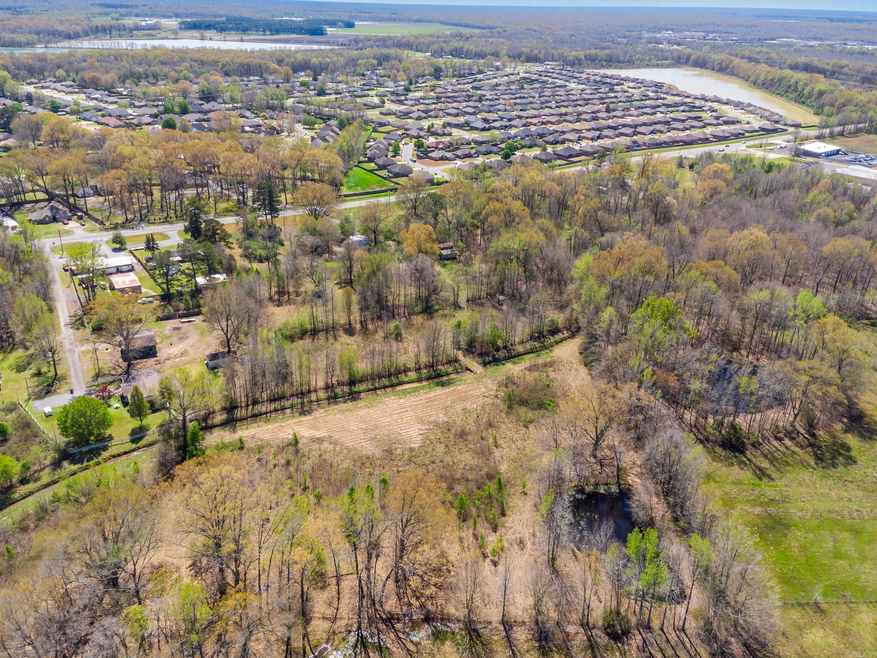 Cabot City Area - Land