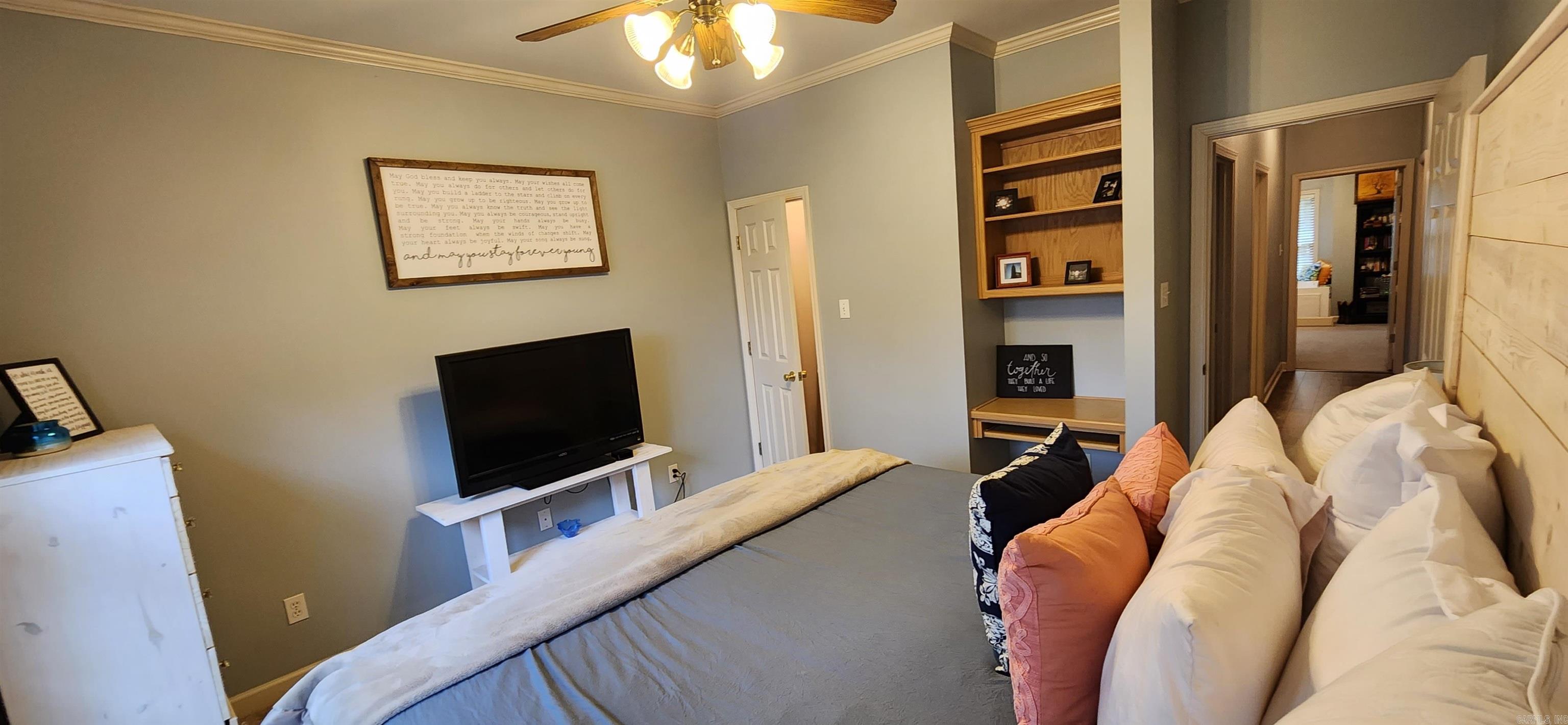 EDGEWATER ADDN - Residential