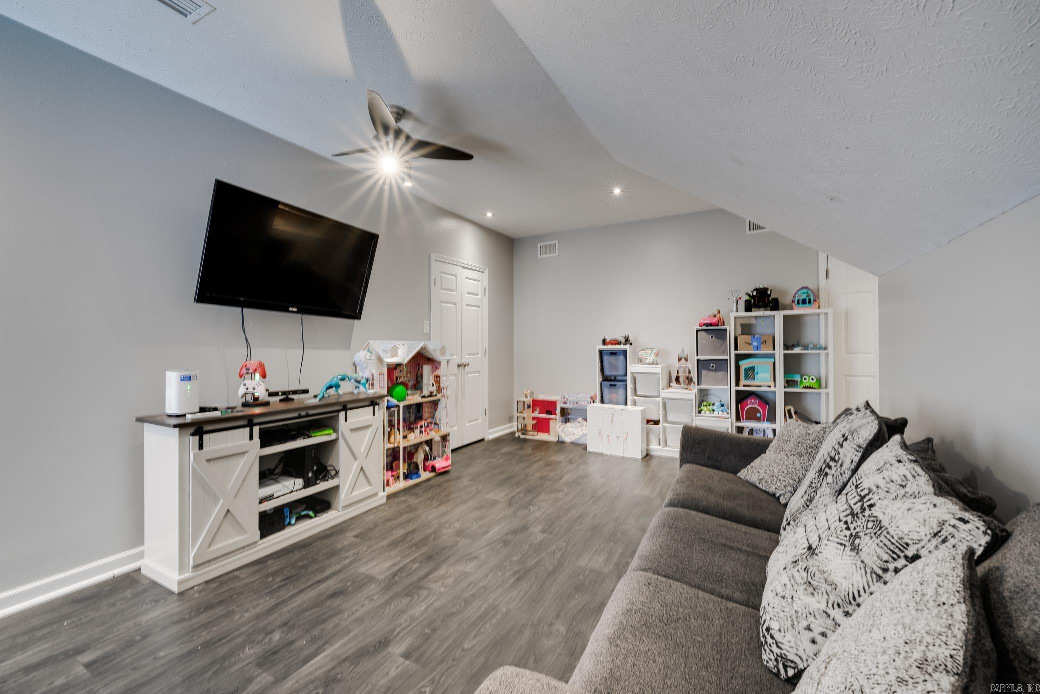 North Heights Phase III - Residential