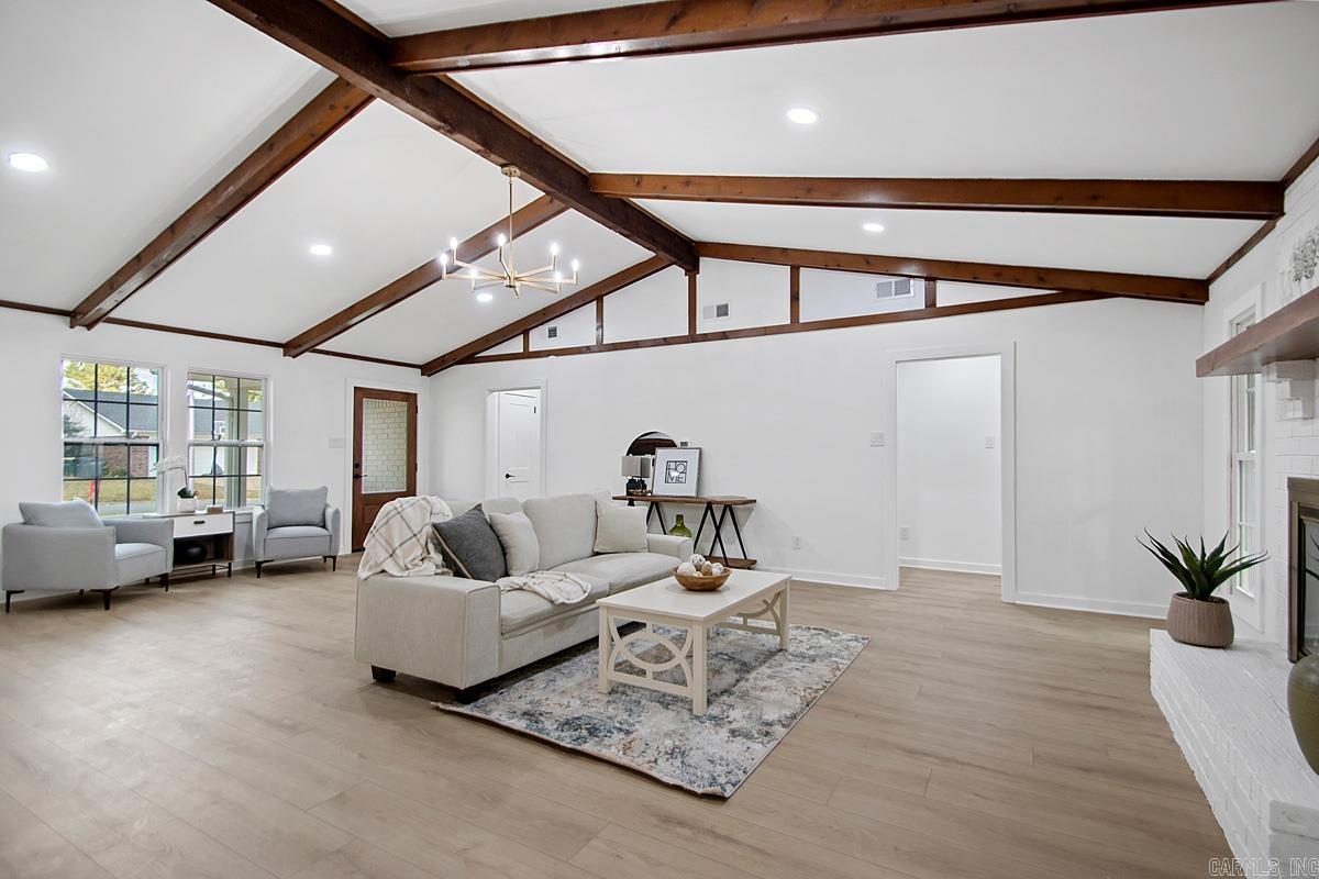 EAST MEADOW - Residential