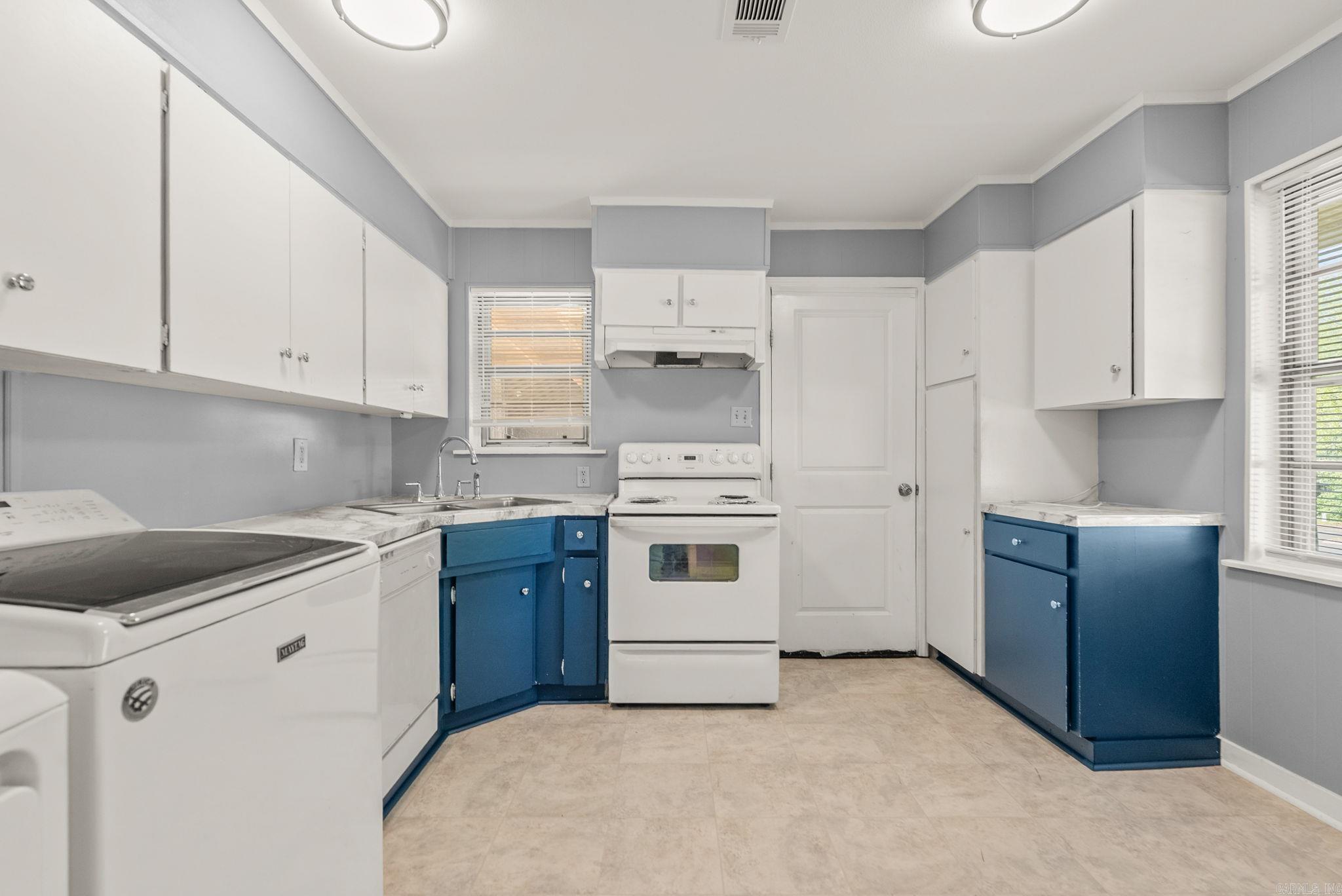 Forest Hills - Residential Lease