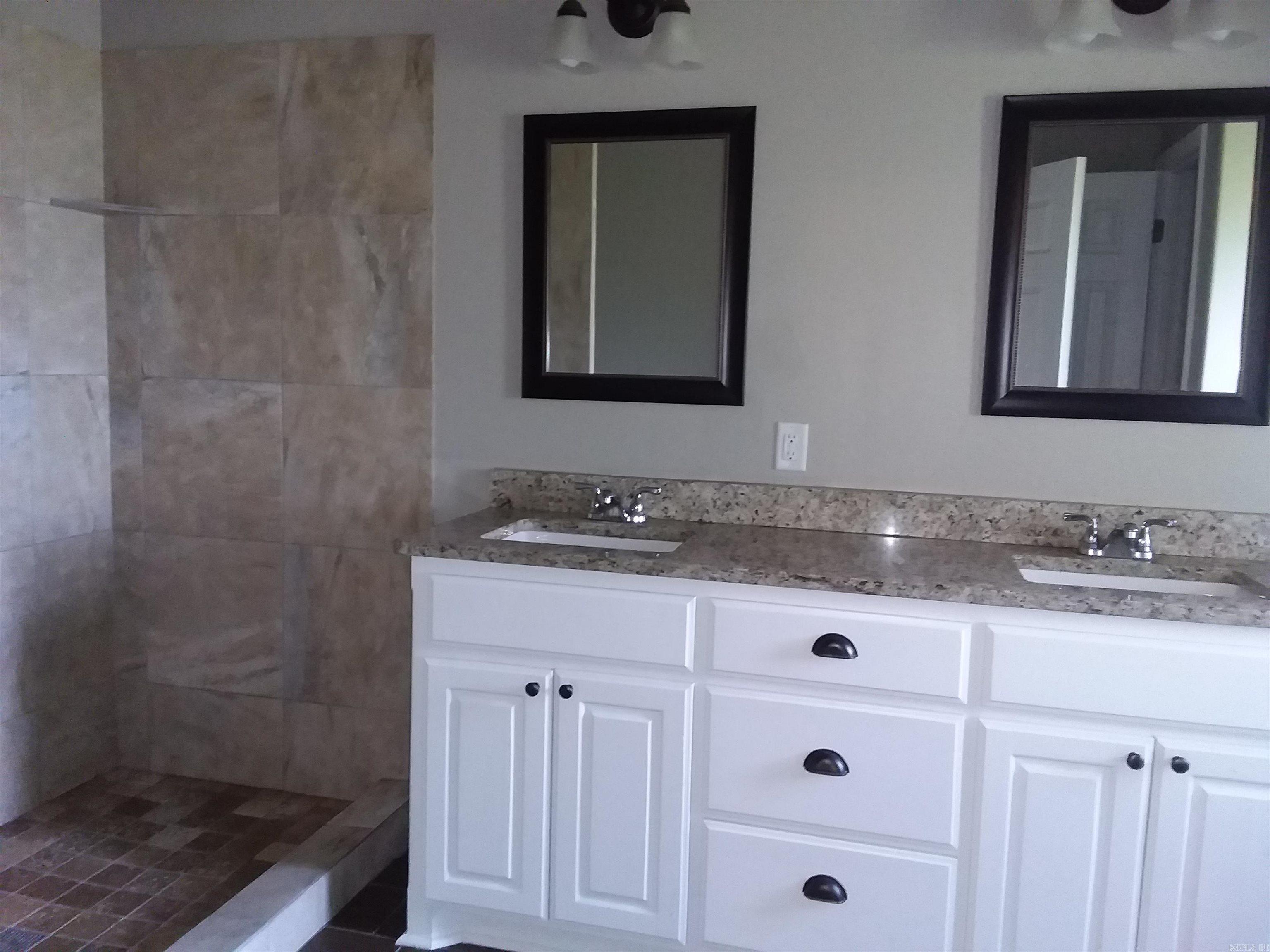 Metes & Bounds - Residential Lease