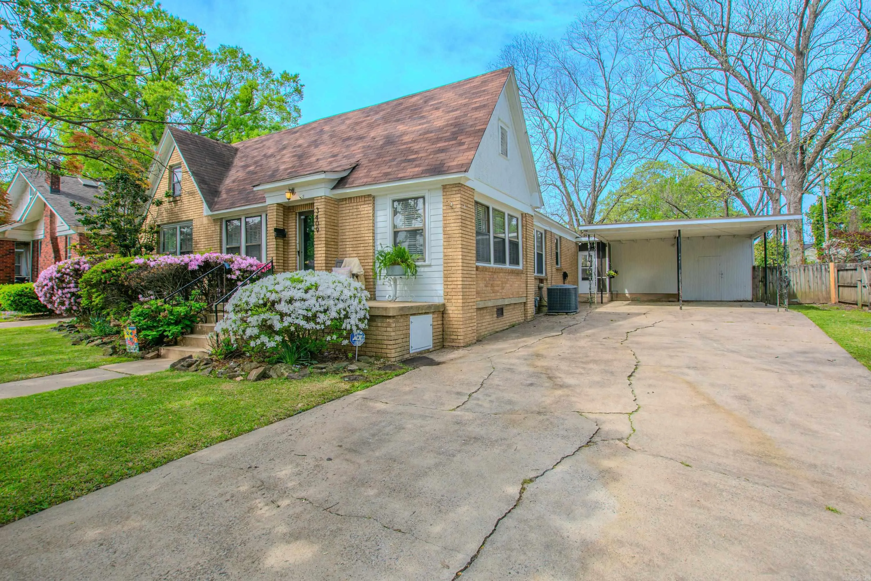 North Little Rock, Arkansas 72116, United States, 2 Bedrooms Bedrooms, ,2 BathroomsBathrooms,Residential,Pending,107891