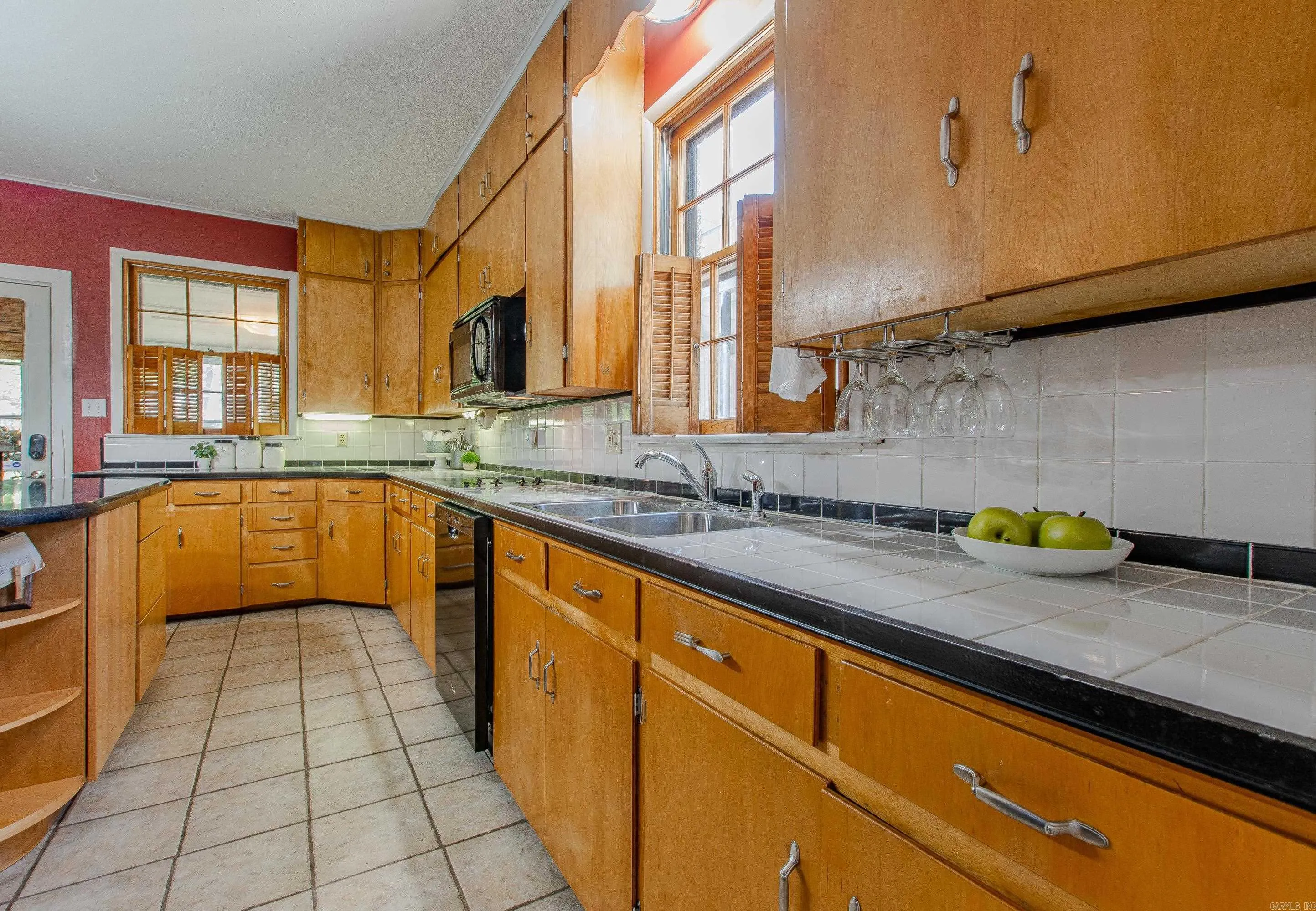 North Little Rock, Arkansas 72116, United States, 2 Bedrooms Bedrooms, ,2 BathroomsBathrooms,Residential,Pending,107891