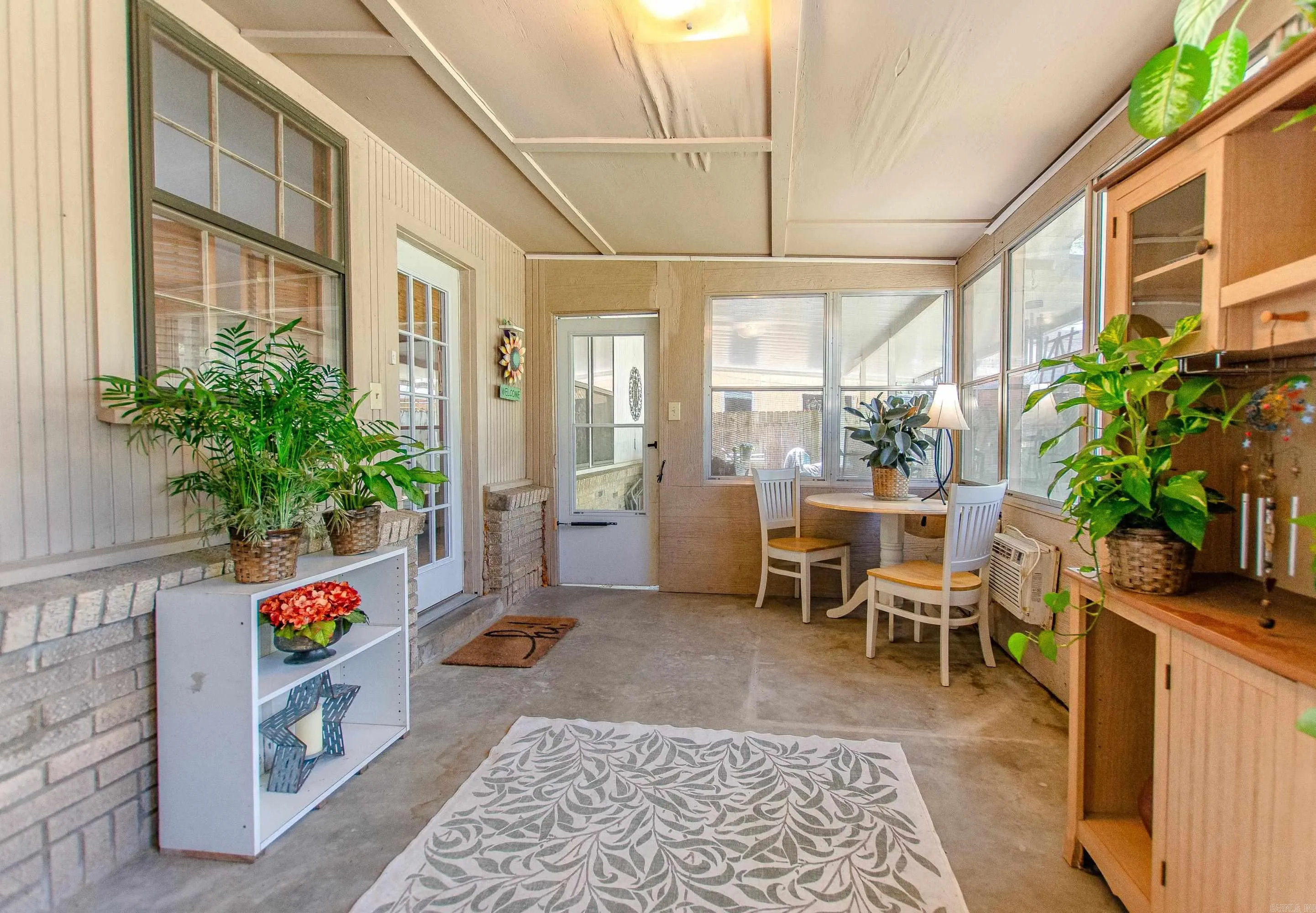 North Little Rock, Arkansas 72116, United States, 2 Bedrooms Bedrooms, ,2 BathroomsBathrooms,Residential,Pending,107891