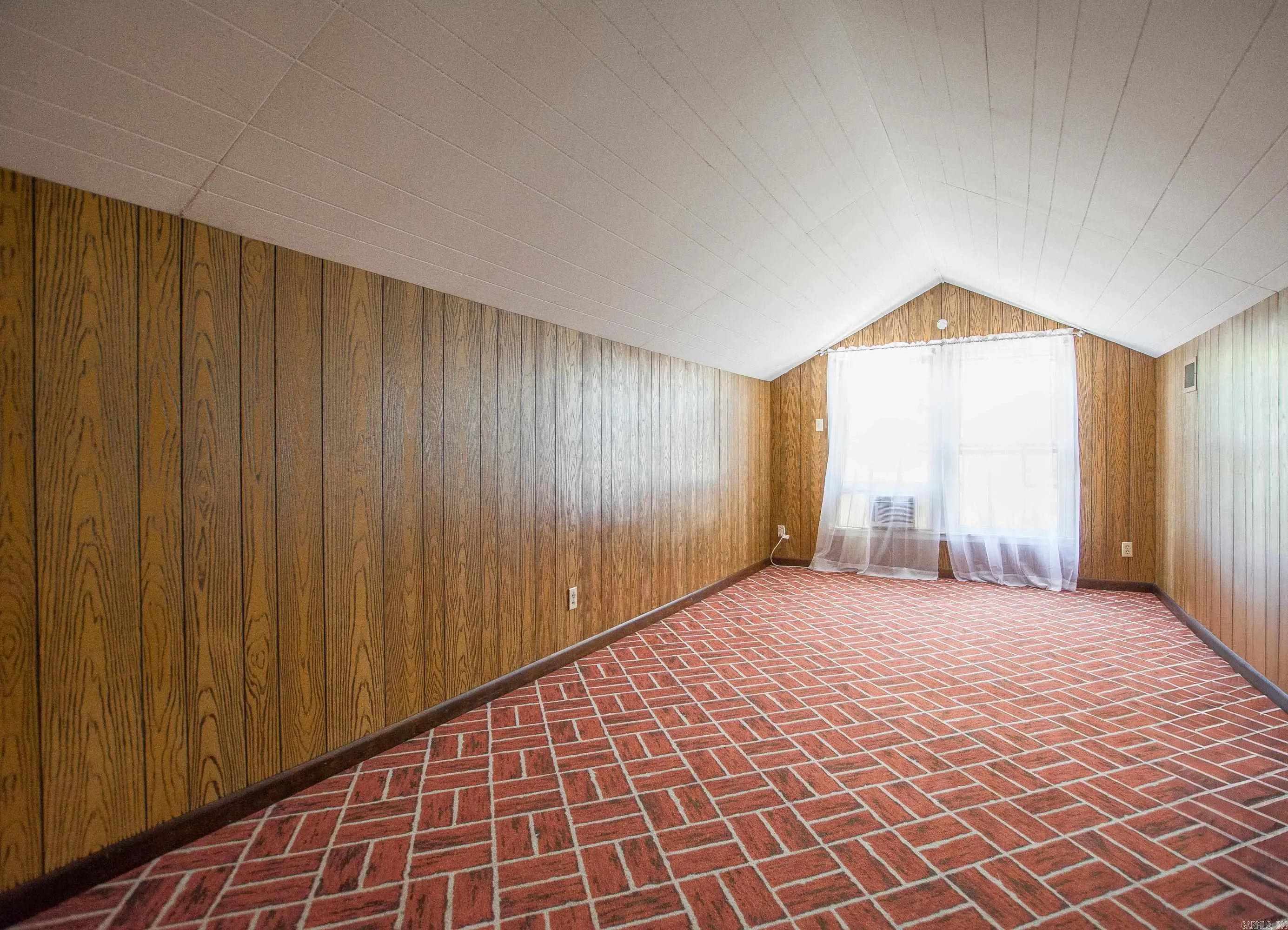 North Little Rock, Arkansas 72116, United States, 2 Bedrooms Bedrooms, ,2 BathroomsBathrooms,Residential,Pending,107891