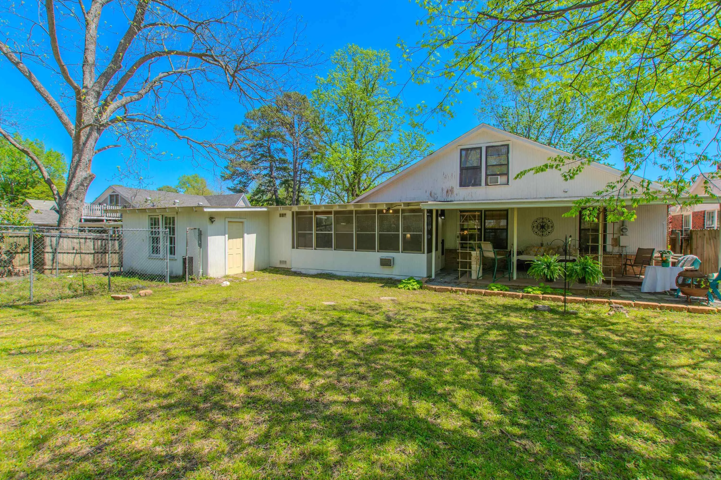 North Little Rock, Arkansas 72116, United States, 2 Bedrooms Bedrooms, ,2 BathroomsBathrooms,Residential,Pending,107891