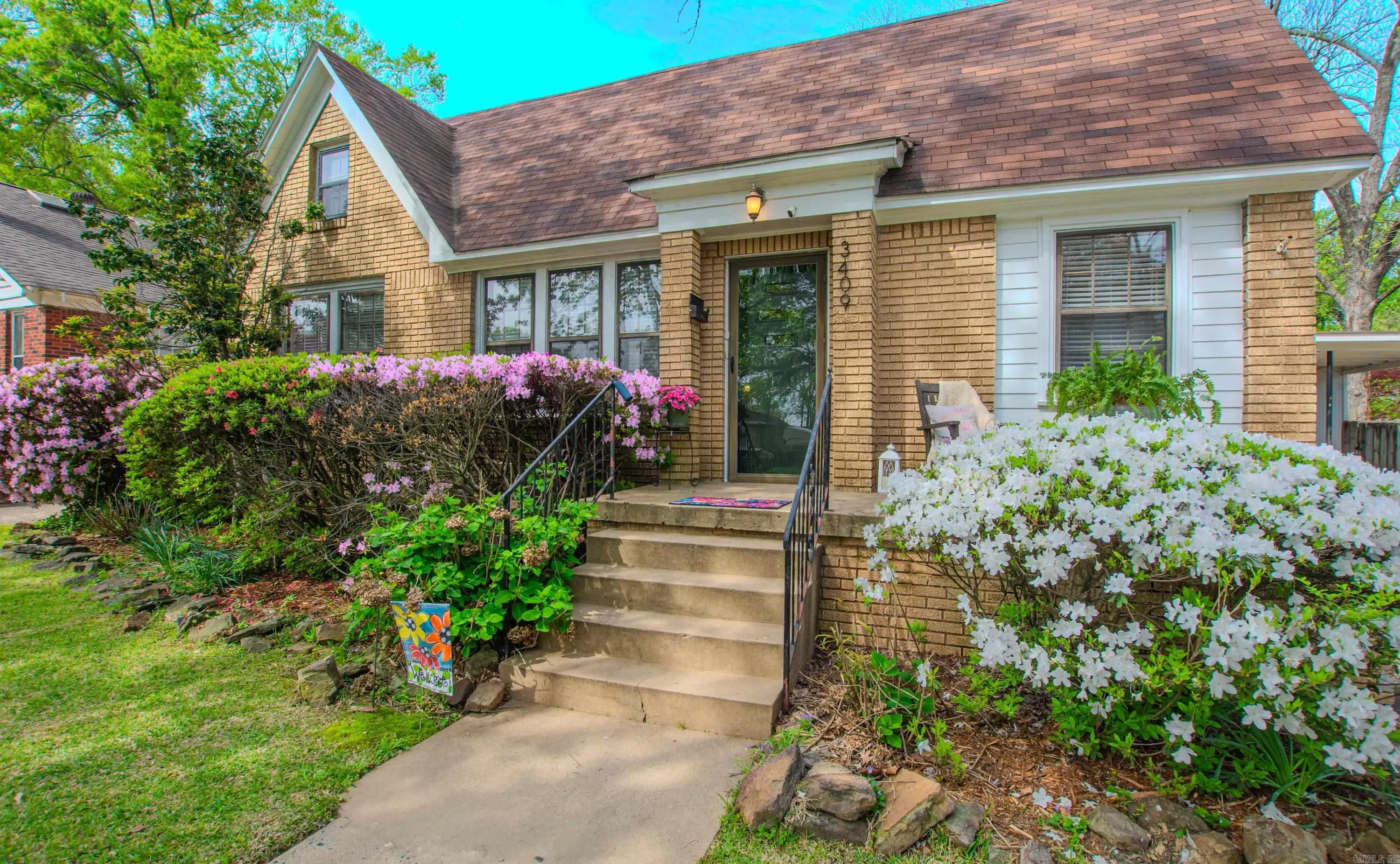 North Little Rock, Arkansas 72116, United States, 2 Bedrooms Bedrooms, ,2 BathroomsBathrooms,Residential,Pending,107891