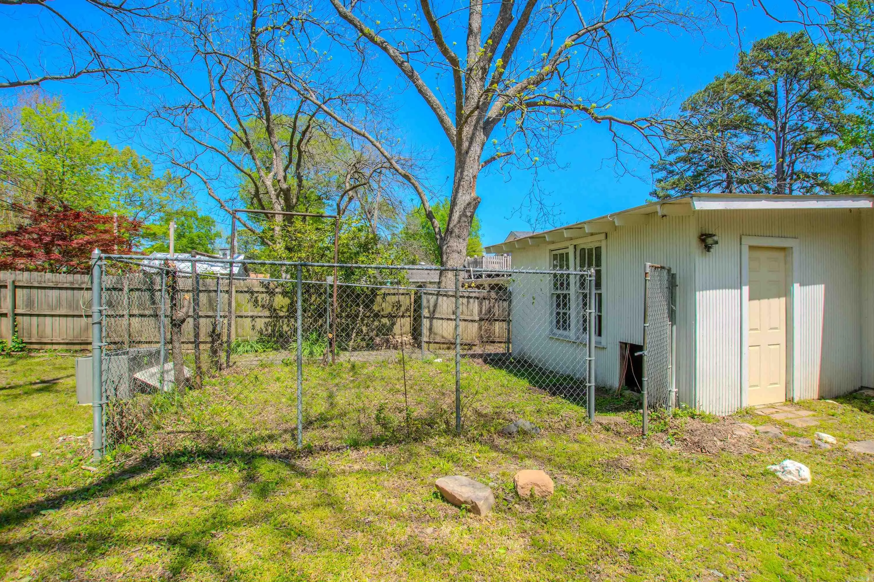 North Little Rock, Arkansas 72116, United States, 2 Bedrooms Bedrooms, ,2 BathroomsBathrooms,Residential,Pending,107891