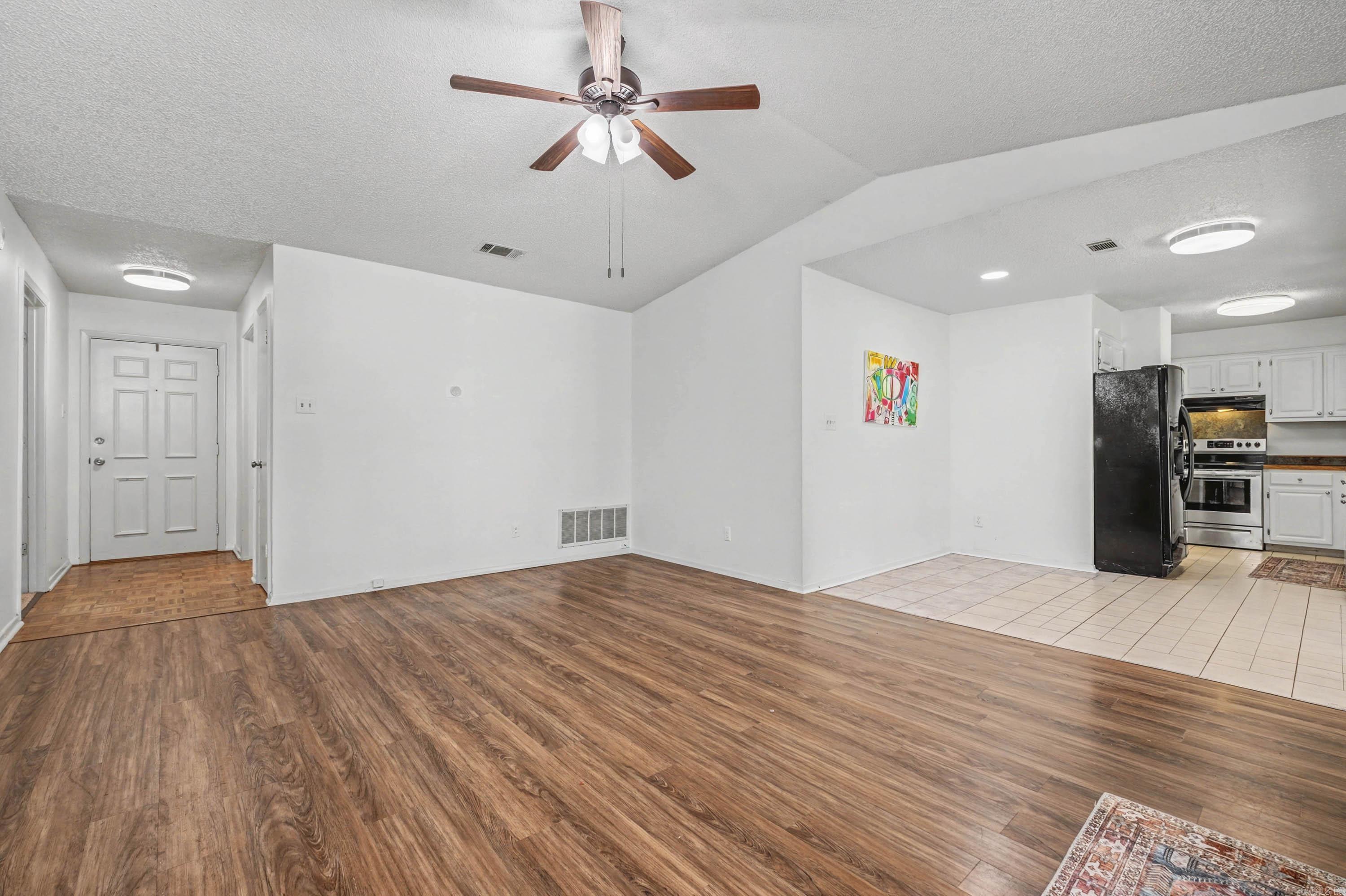 TIMBER RIDGE - Residential