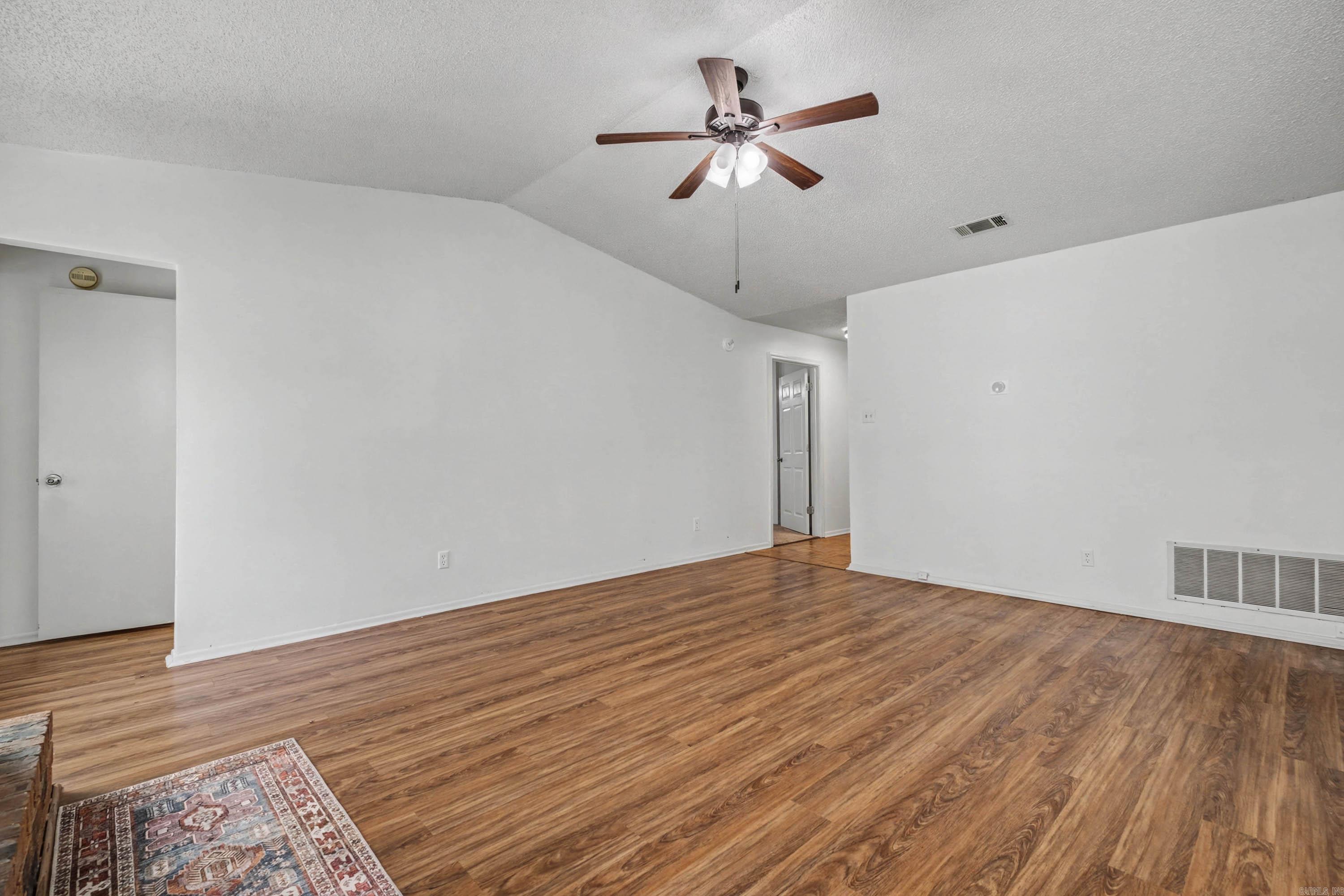 TIMBER RIDGE - Residential