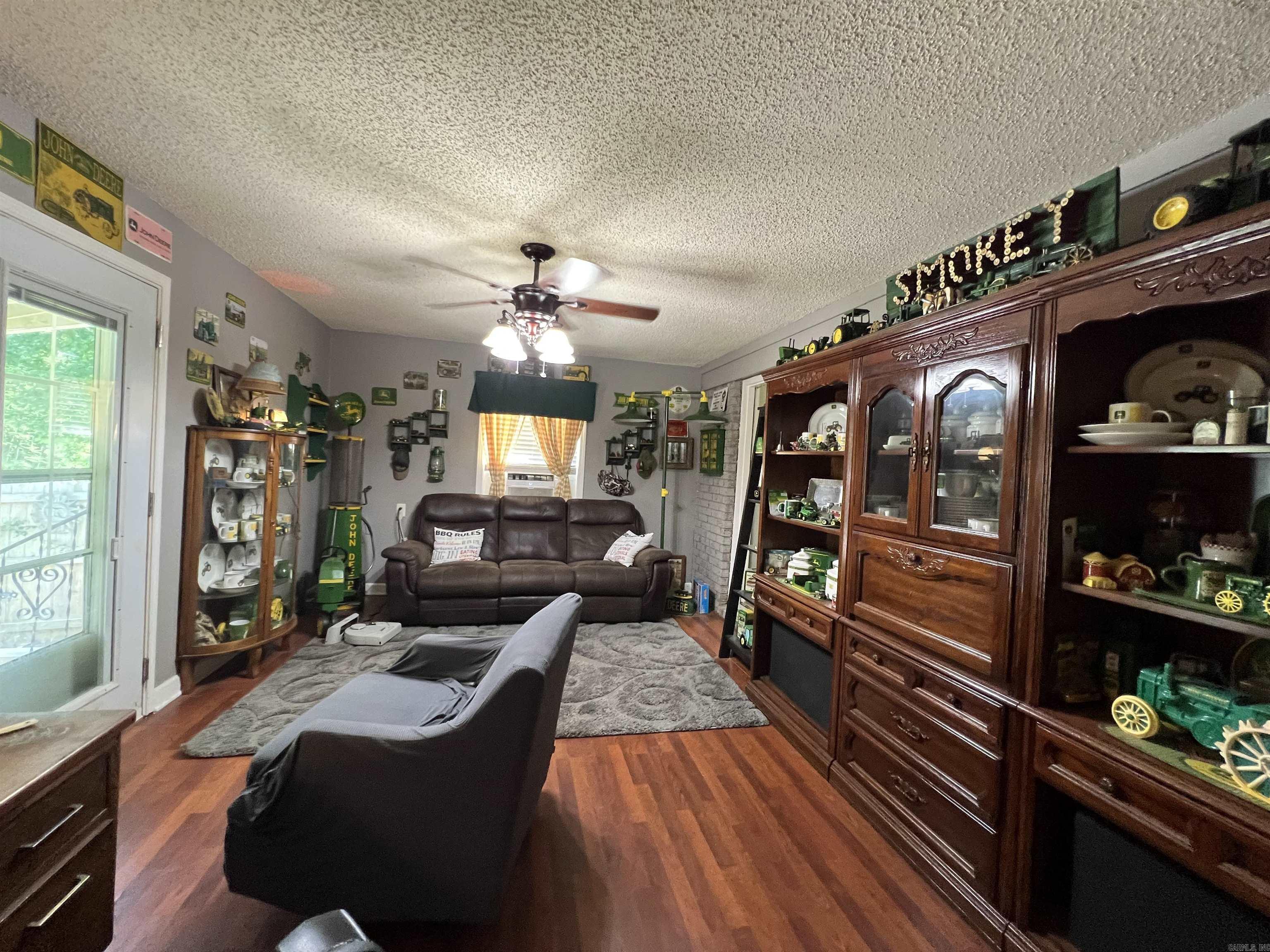 South Gate - Residential