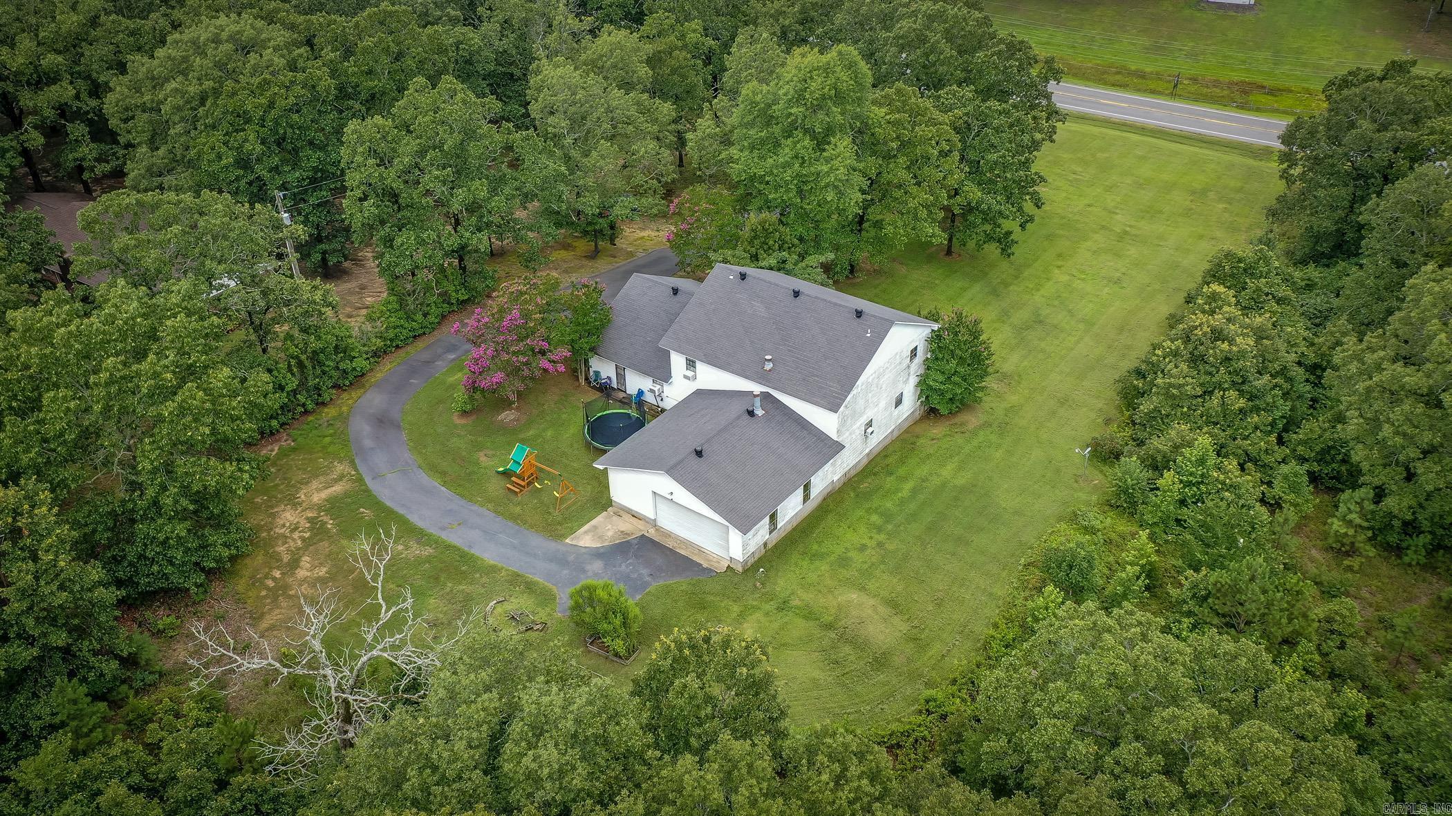 LINDULAKE ESTATES - Residential