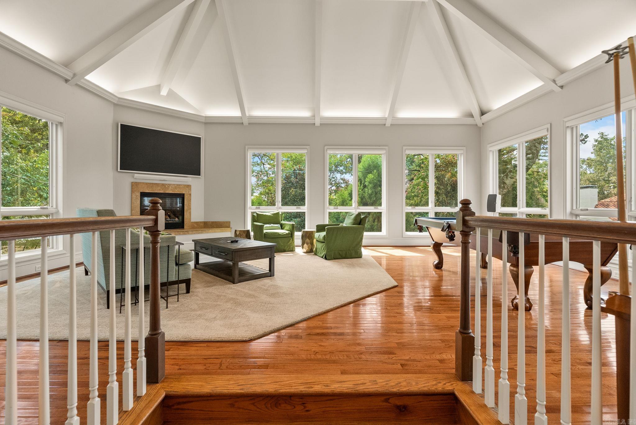 PROSPECT TERRACE - Residential