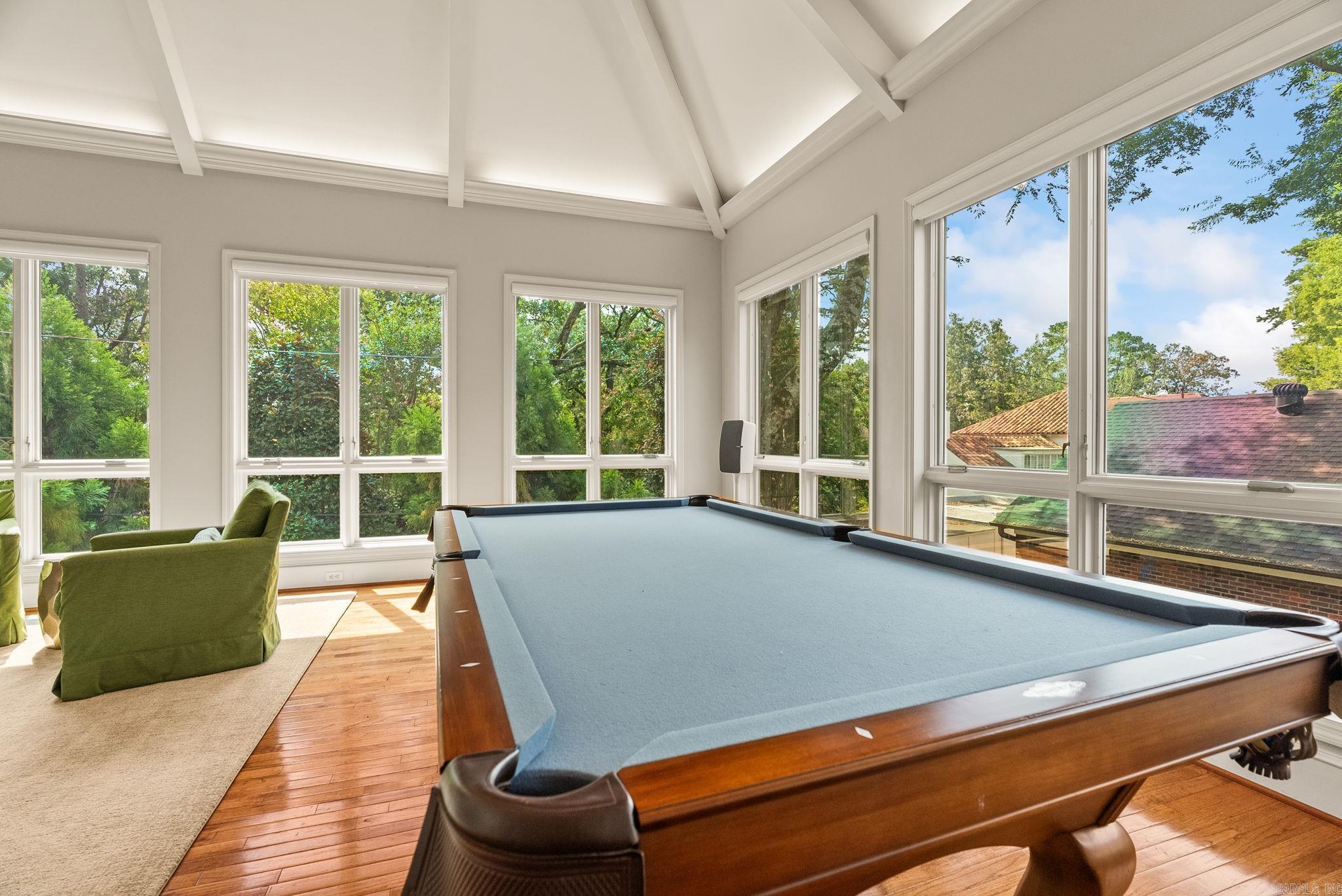 PROSPECT TERRACE - Residential