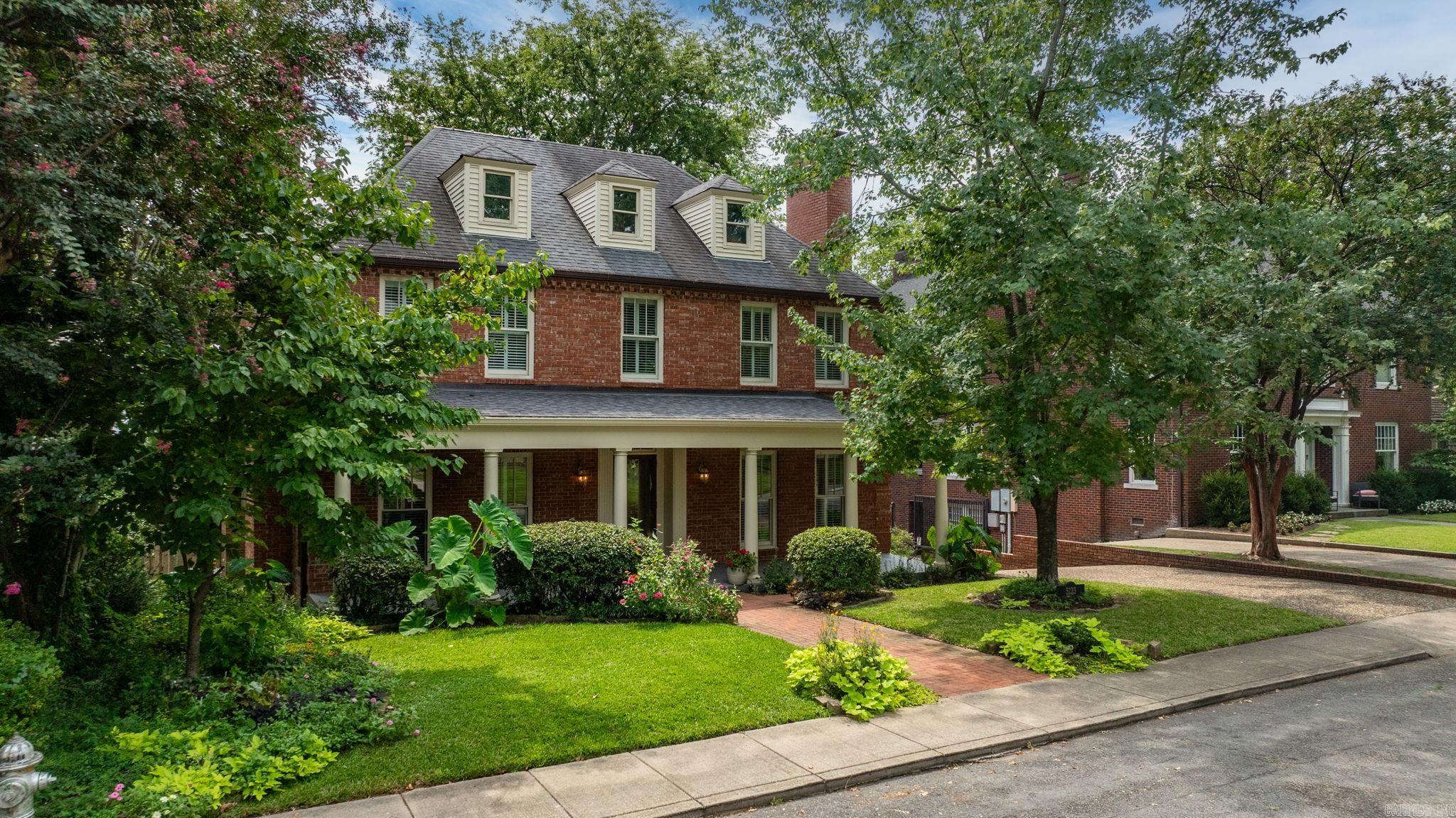 PROSPECT TERRACE - Residential