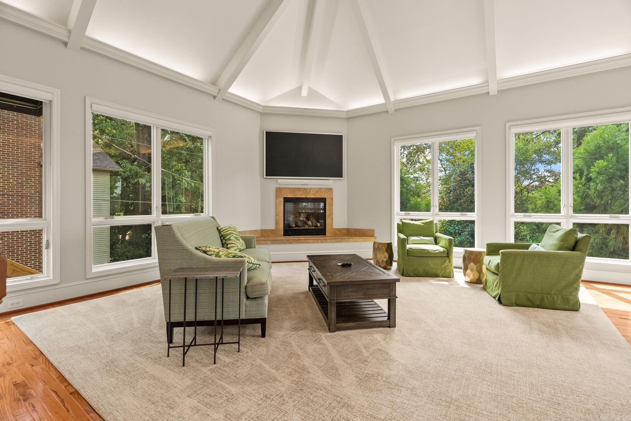 PROSPECT TERRACE - Residential